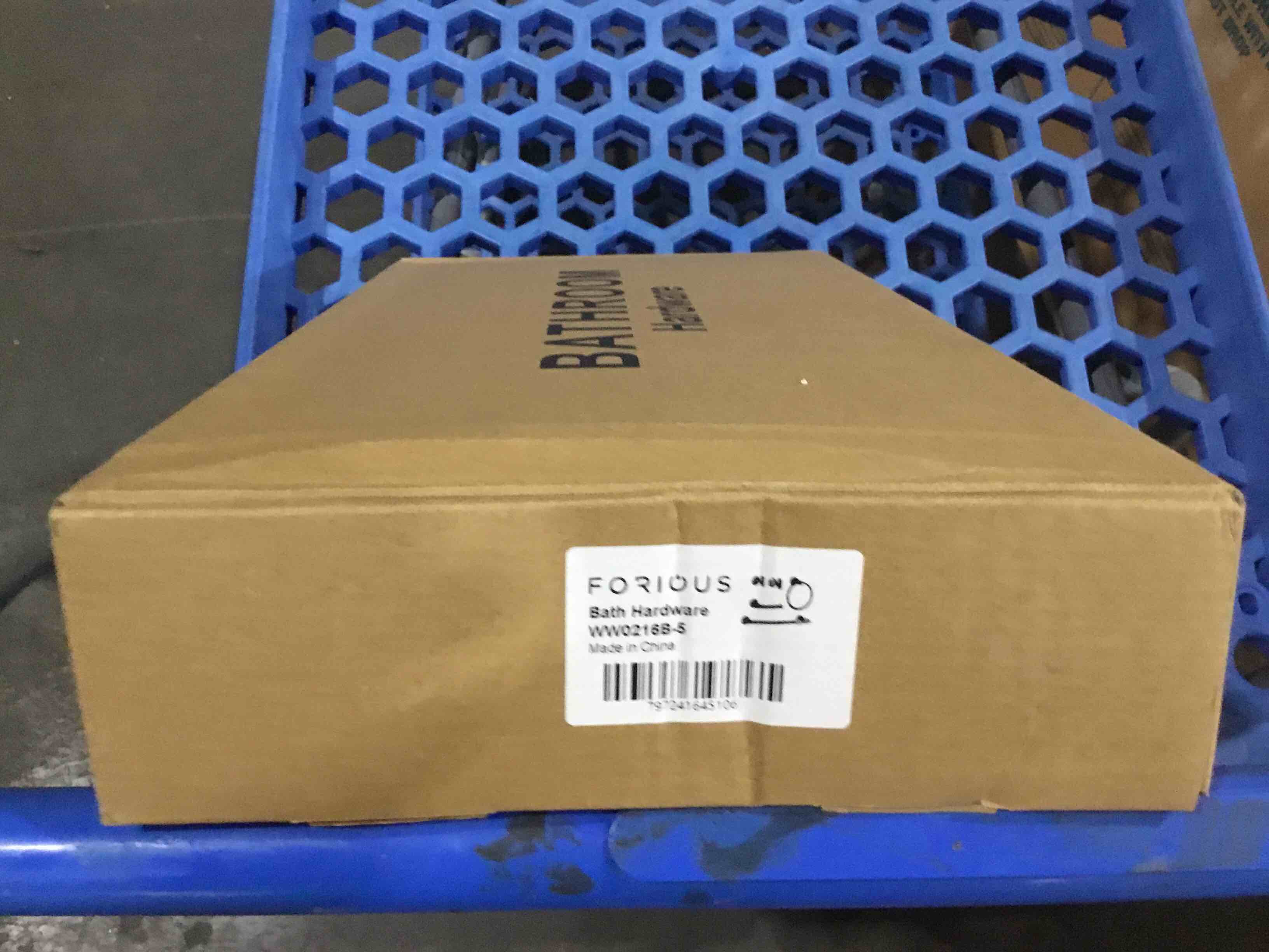 https://s3.amazonaws.com/lotting-images-prod/bidfta/YEL4631352_1691161818404.jpeg
