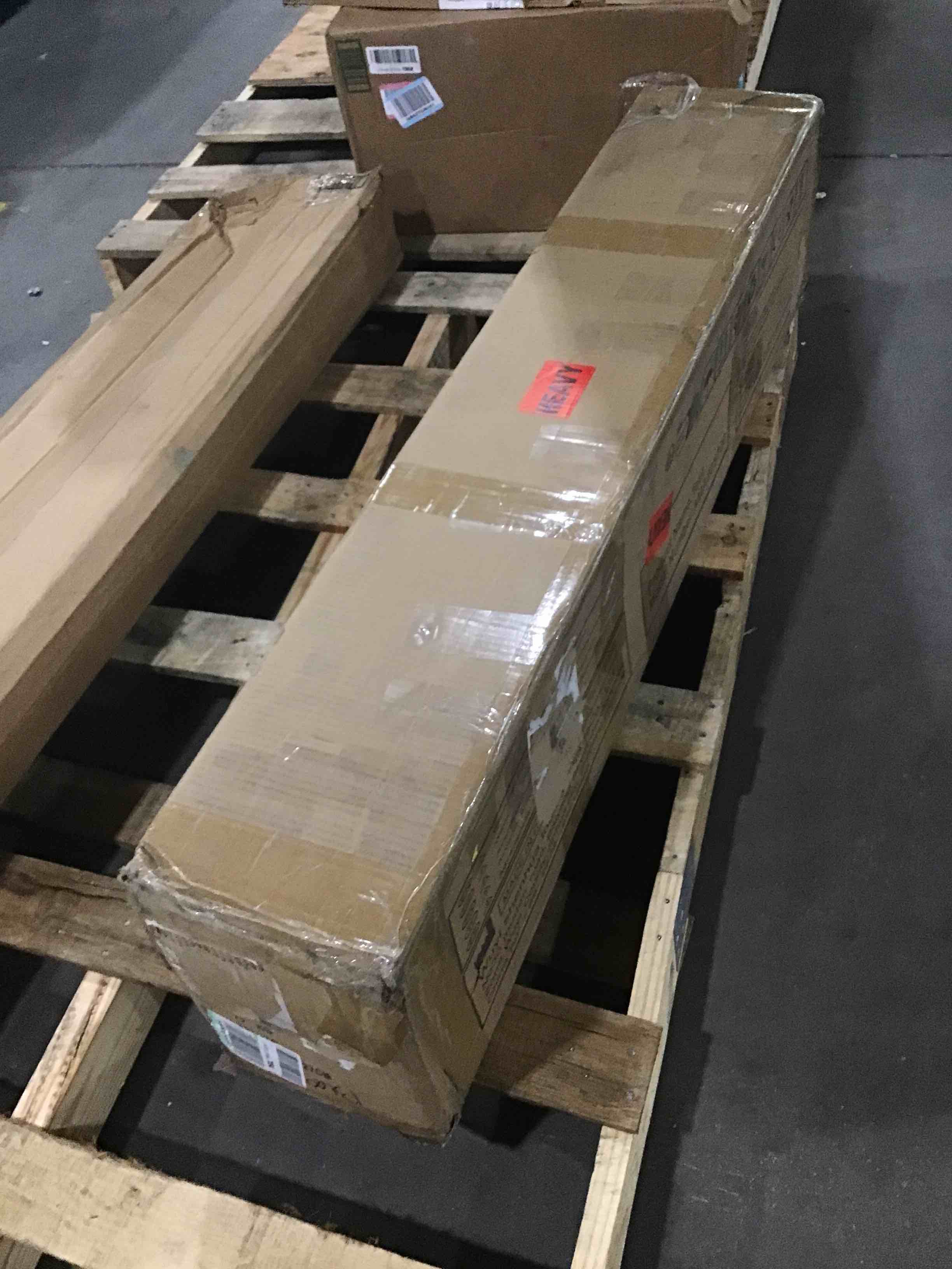https://s3.amazonaws.com/lotting-images-prod/bidfta/YEL4634282_1688055064601.jpeg