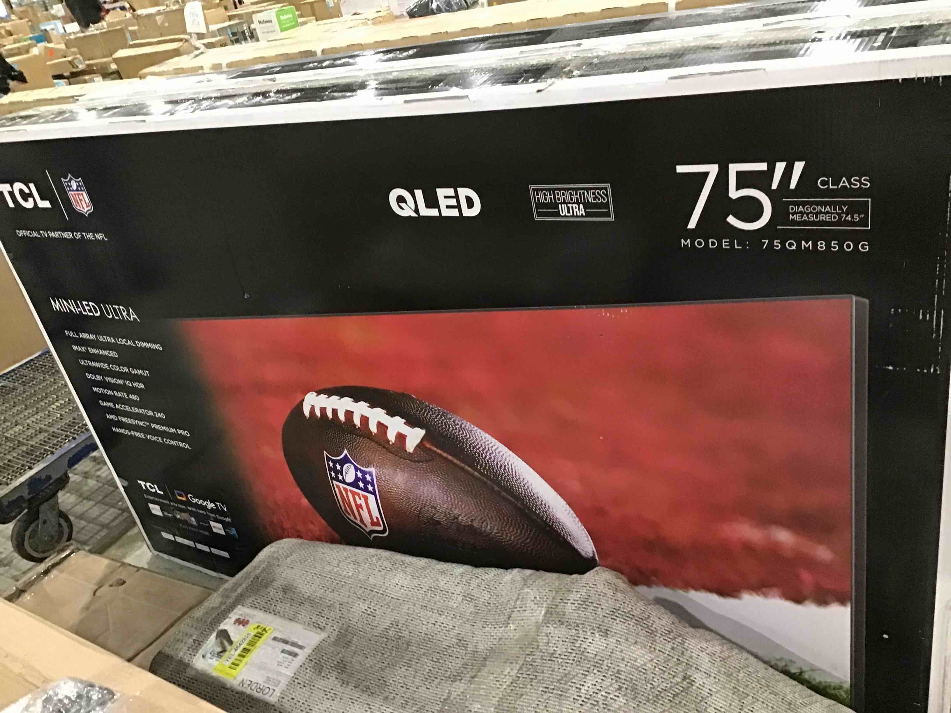 https://s3.amazonaws.com/lotting-images-prod/bidfta/YEL4642827_1703275435957.jpeg