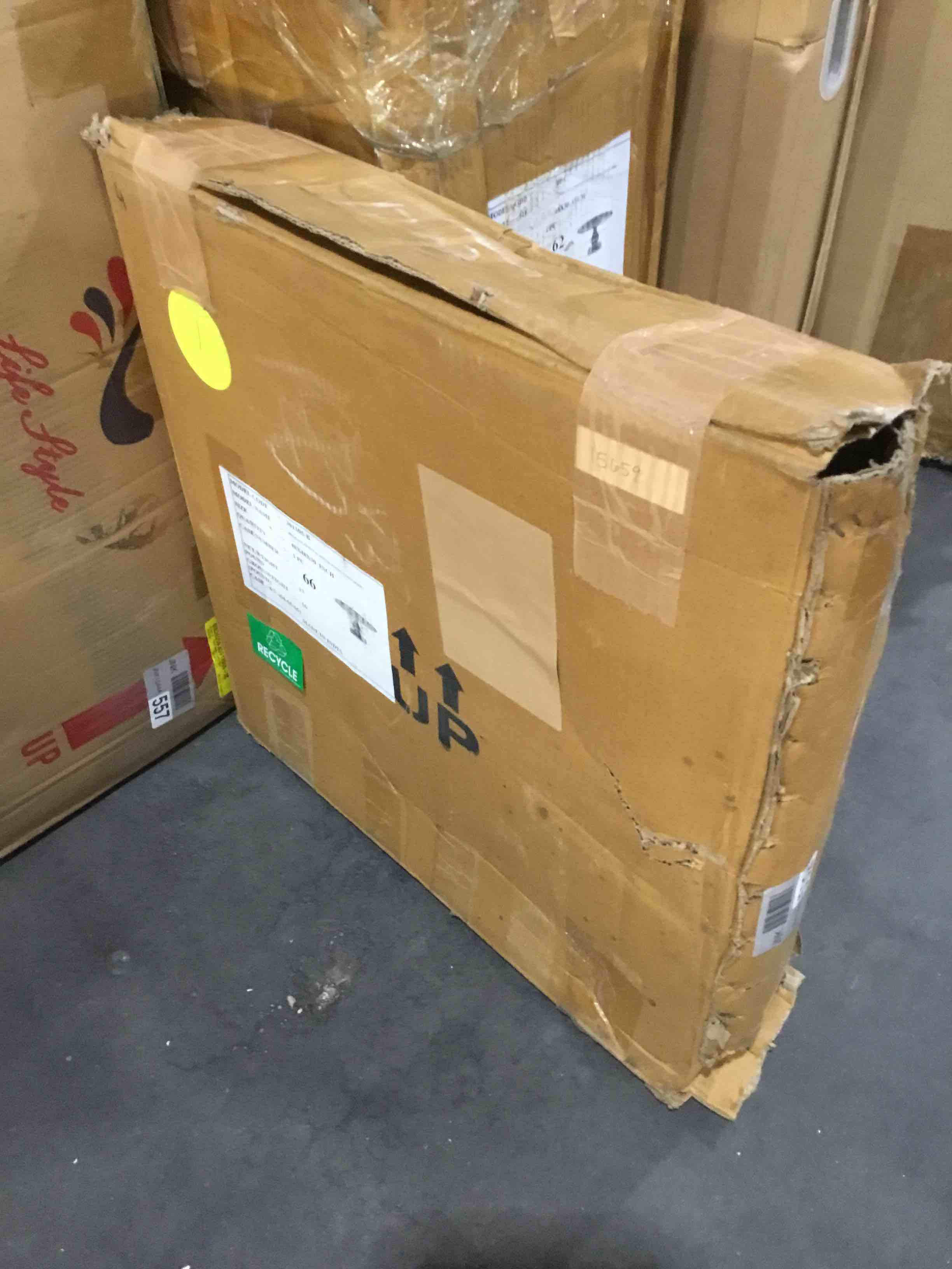 https://s3.amazonaws.com/lotting-images-prod/bidfta/YEL4643513_1703106890001.jpeg