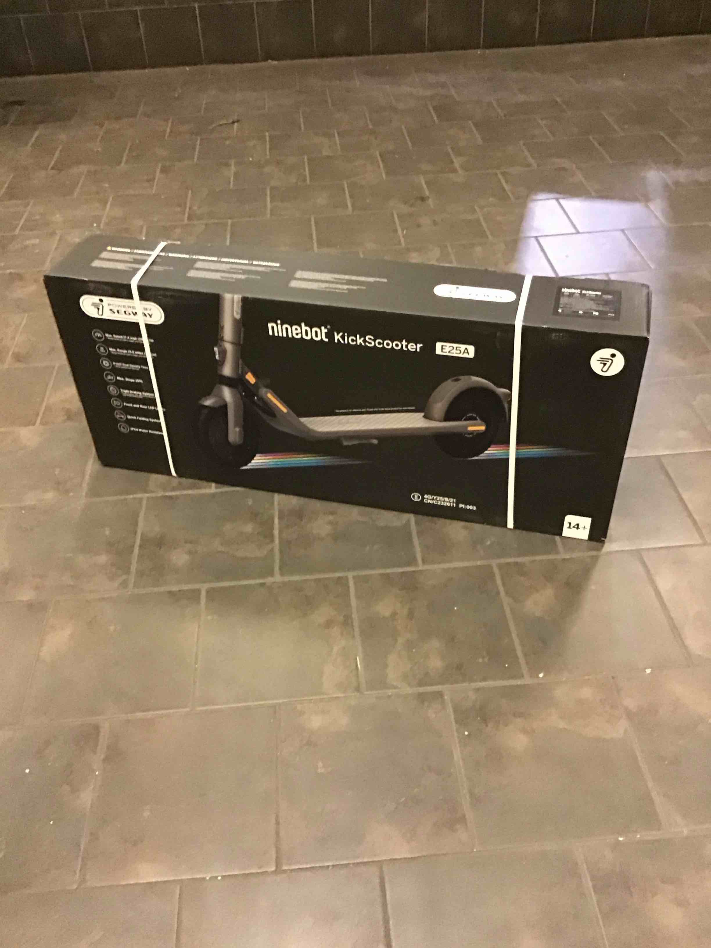 https://s3.amazonaws.com/lotting-images-prod/bidfta/YEL4644779_1708018363737.jpeg