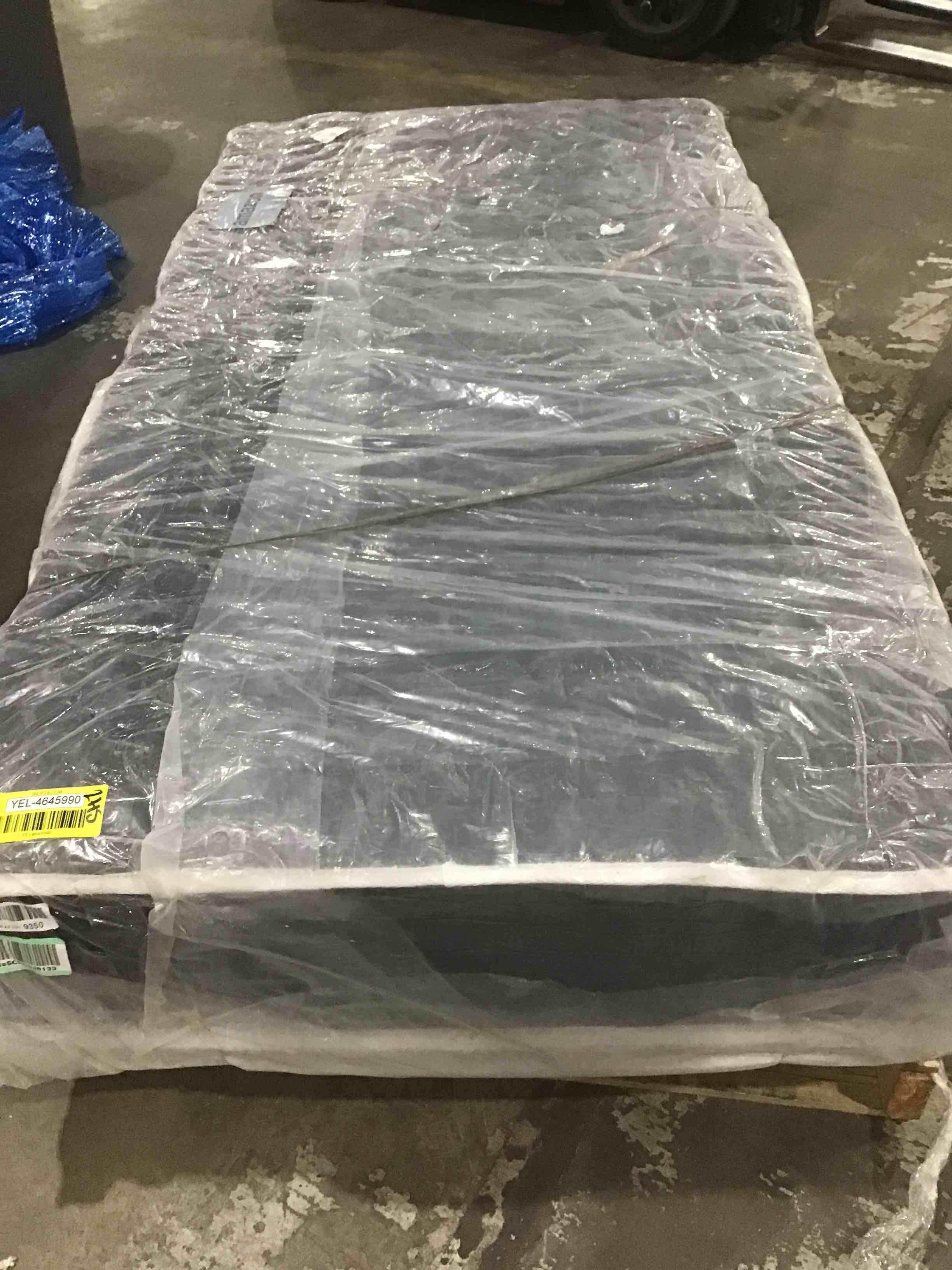 BEST HOMES TWIN SIZED MATTRESS 