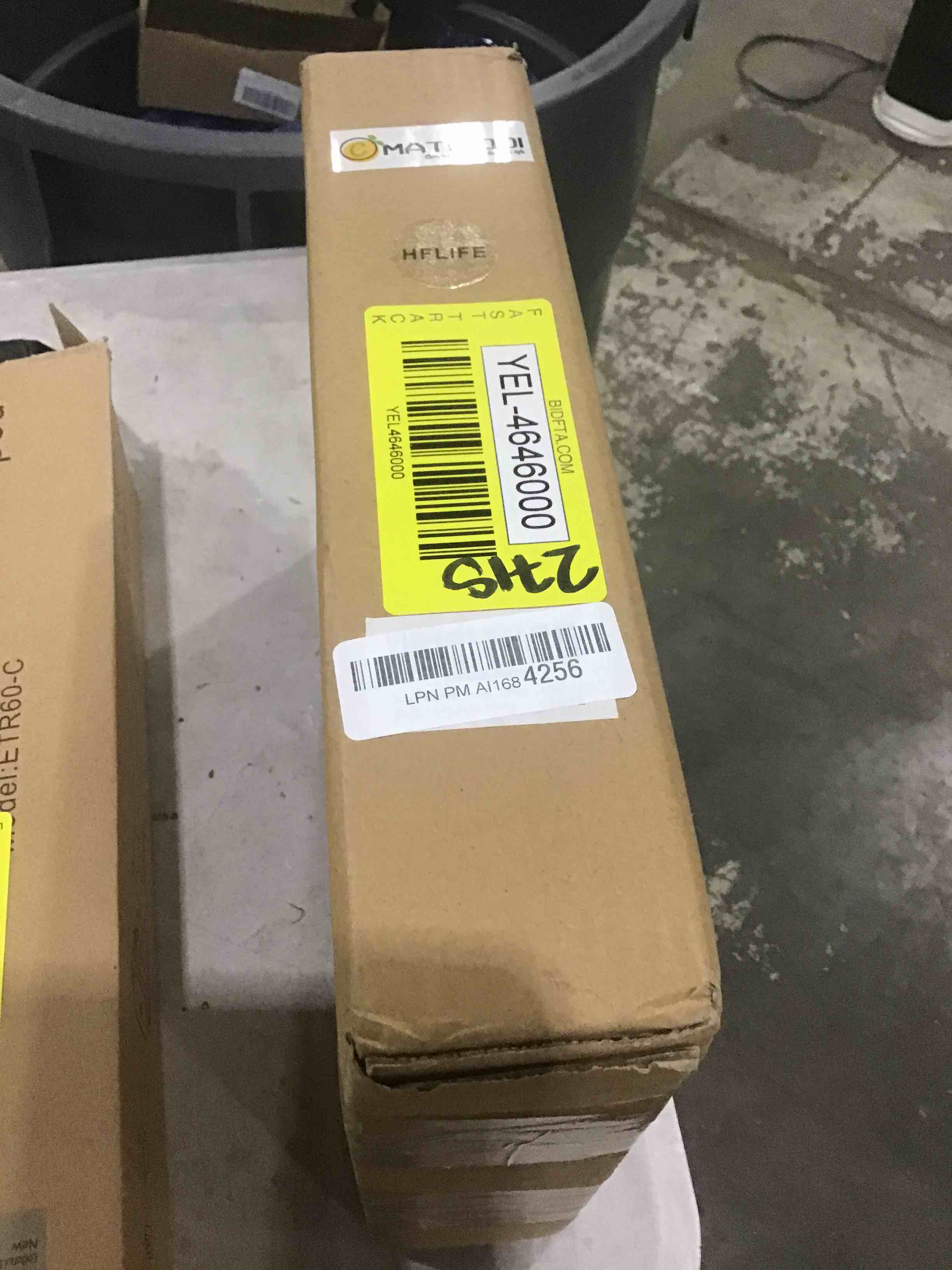 https://s3.amazonaws.com/lotting-images-prod/bidfta/YEL4646000_1700169605242.jpeg