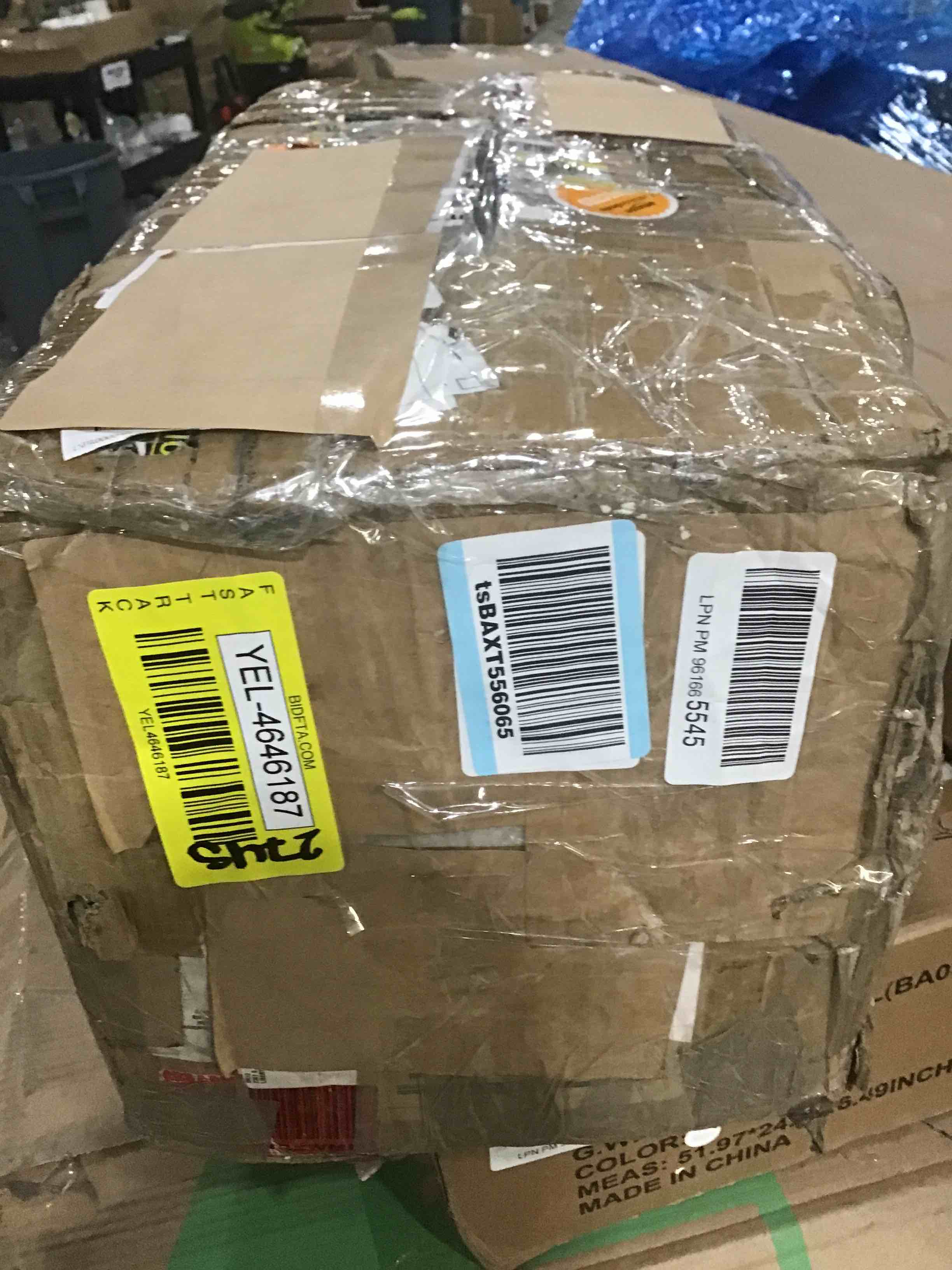 https://s3.amazonaws.com/lotting-images-prod/bidfta/YEL4646187_1700667709815.jpeg