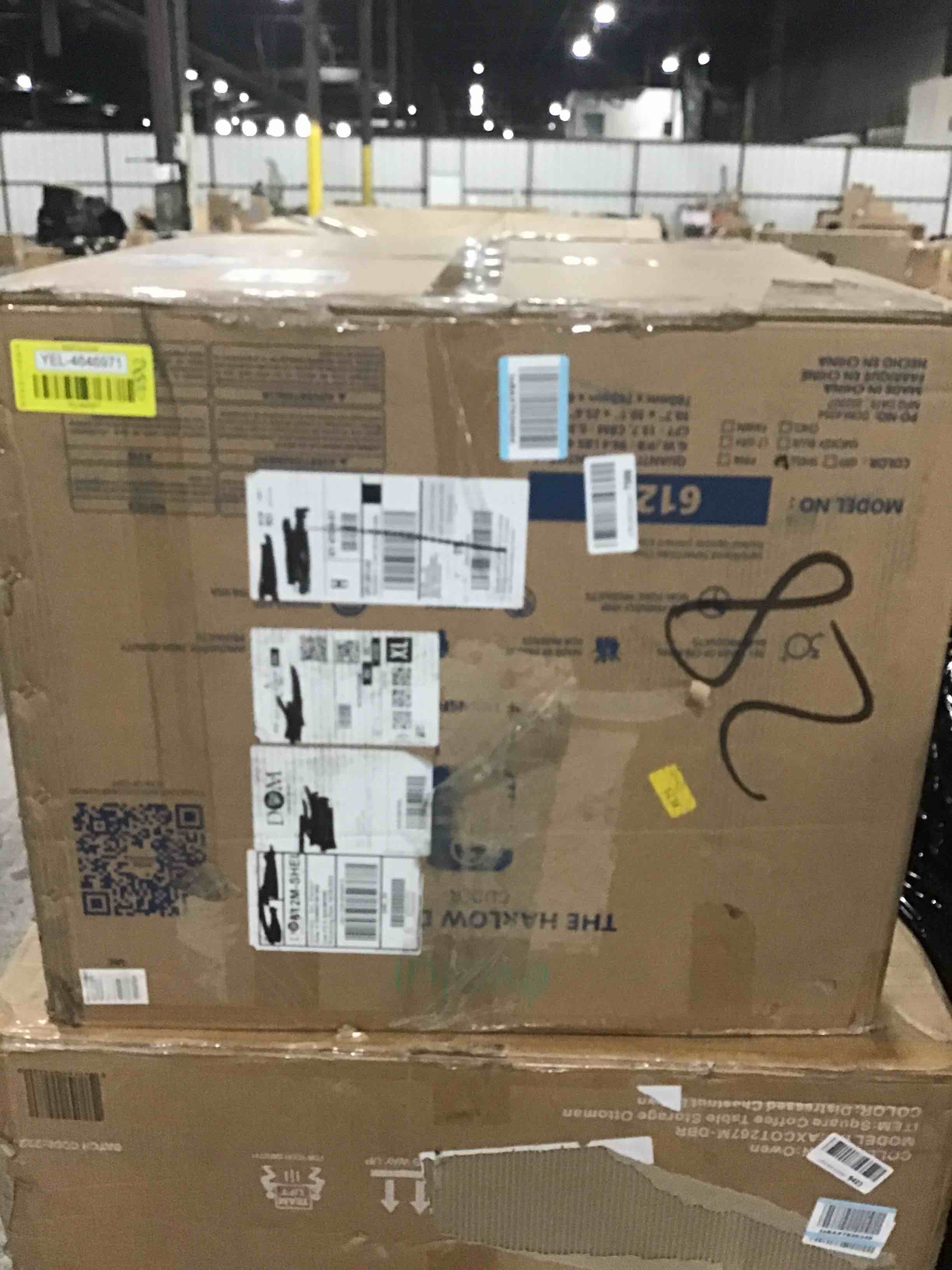 https://s3.amazonaws.com/lotting-images-prod/bidfta/YEL4646971_1702914593385.jpeg