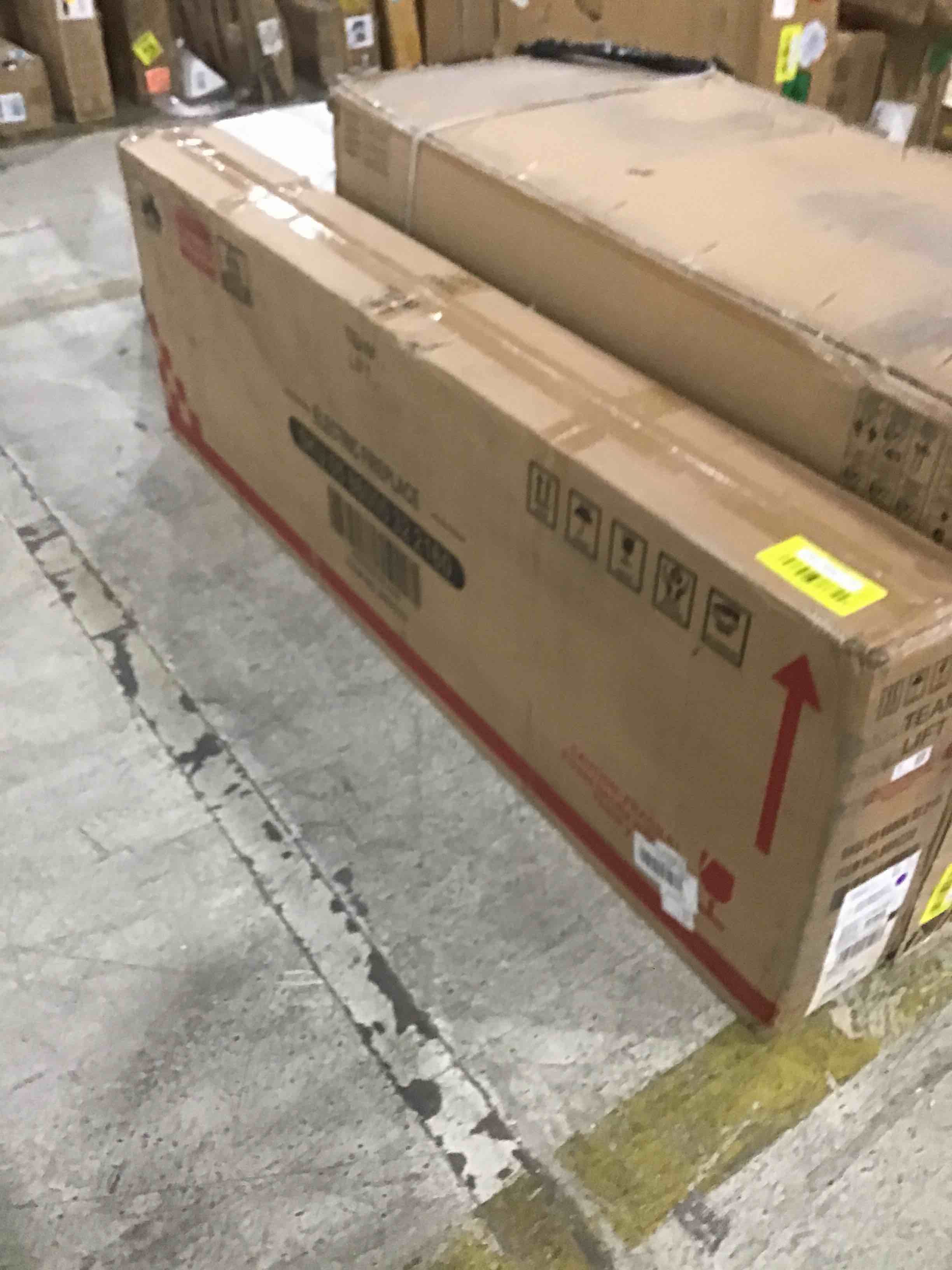 https://s3.amazonaws.com/lotting-images-prod/bidfta/YEL4647170_1703267352053.jpeg