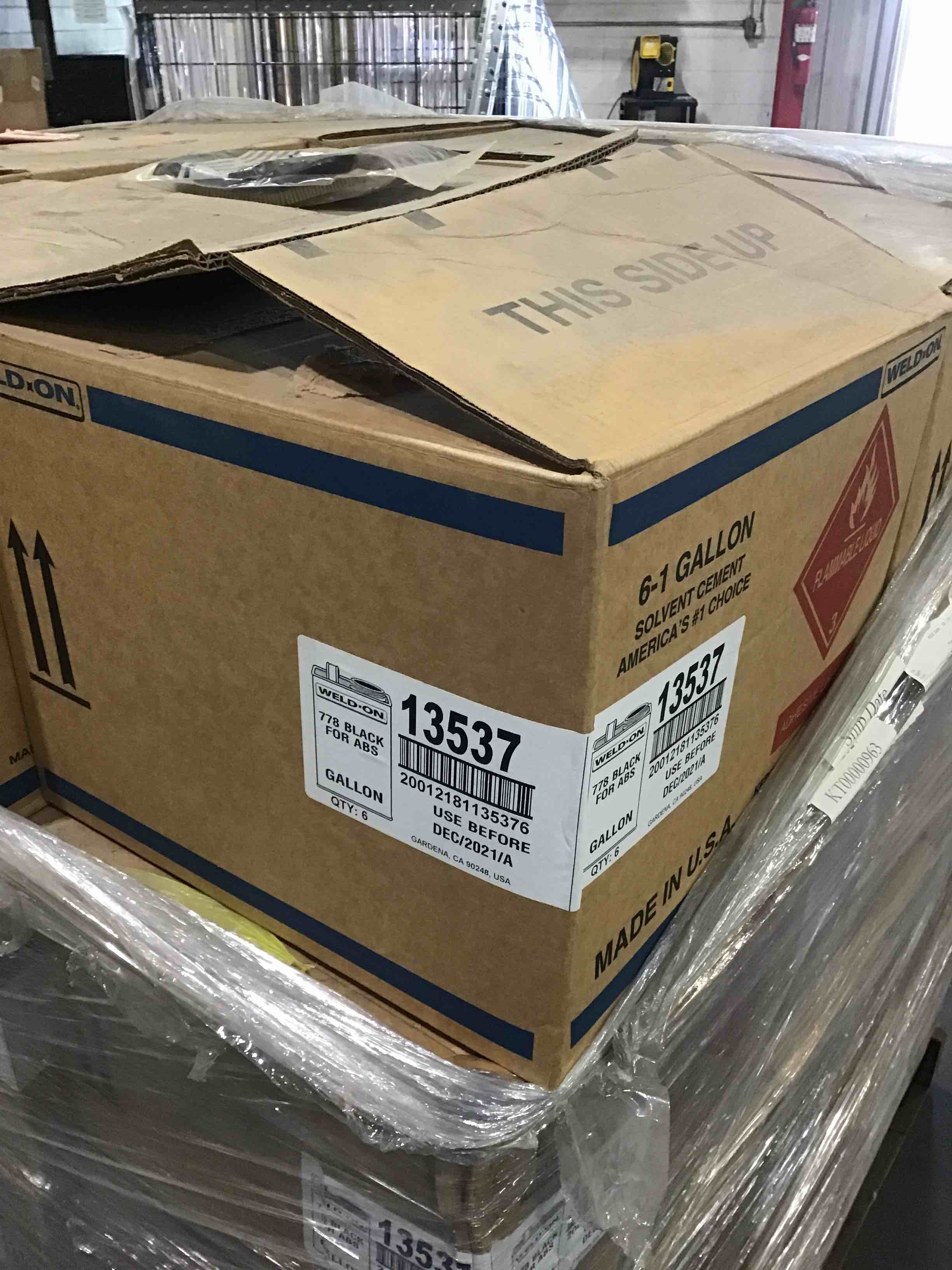 https://s3.amazonaws.com/lotting-images-prod/bidfta/YEL4647491_1706888920559.jpeg