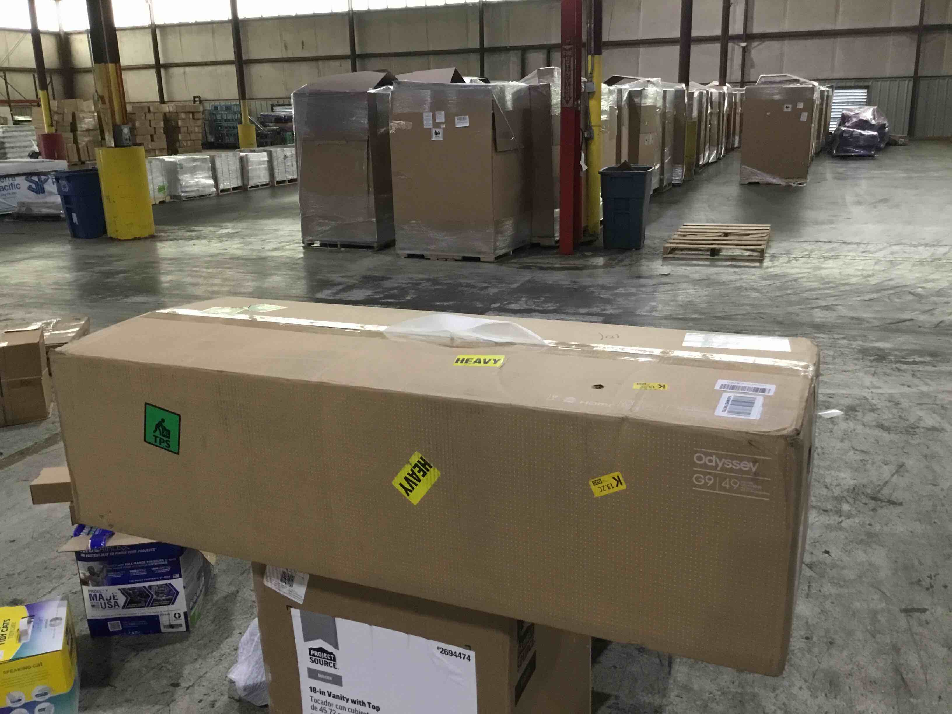 https://s3.amazonaws.com/lotting-images-prod/bidfta/YEL4650113_1715178657929.jpeg