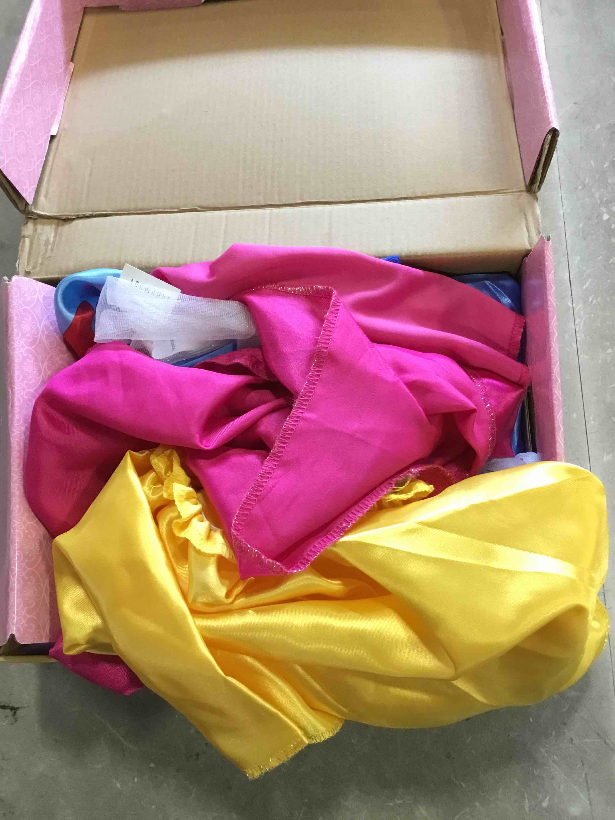 https://s3.amazonaws.com/lotting-images-prod/bidfta/YEL4657578_1723642834663.jpeg