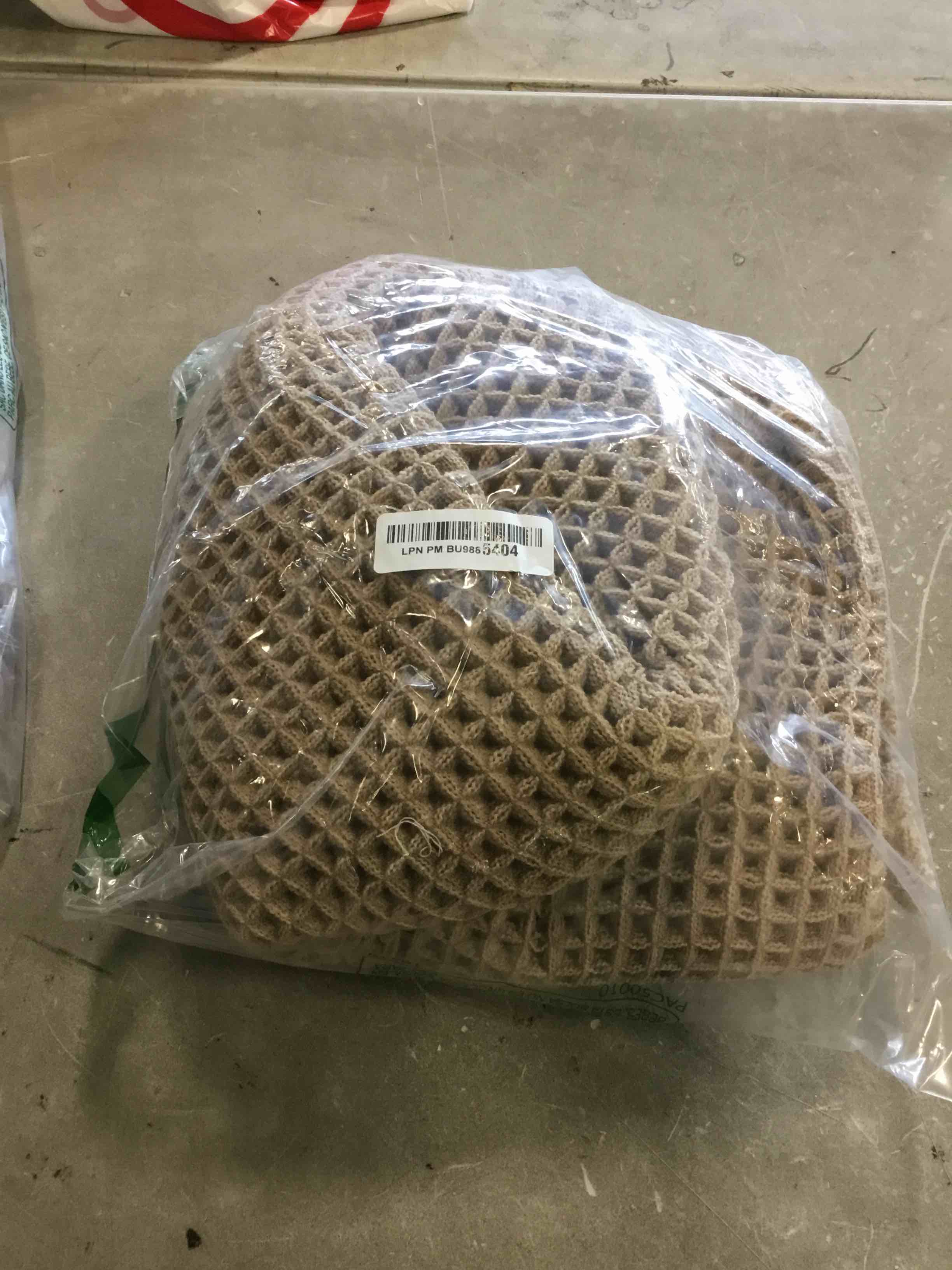 https://s3.amazonaws.com/lotting-images-prod/bidfta/YEL4657618_1723646203729.jpeg