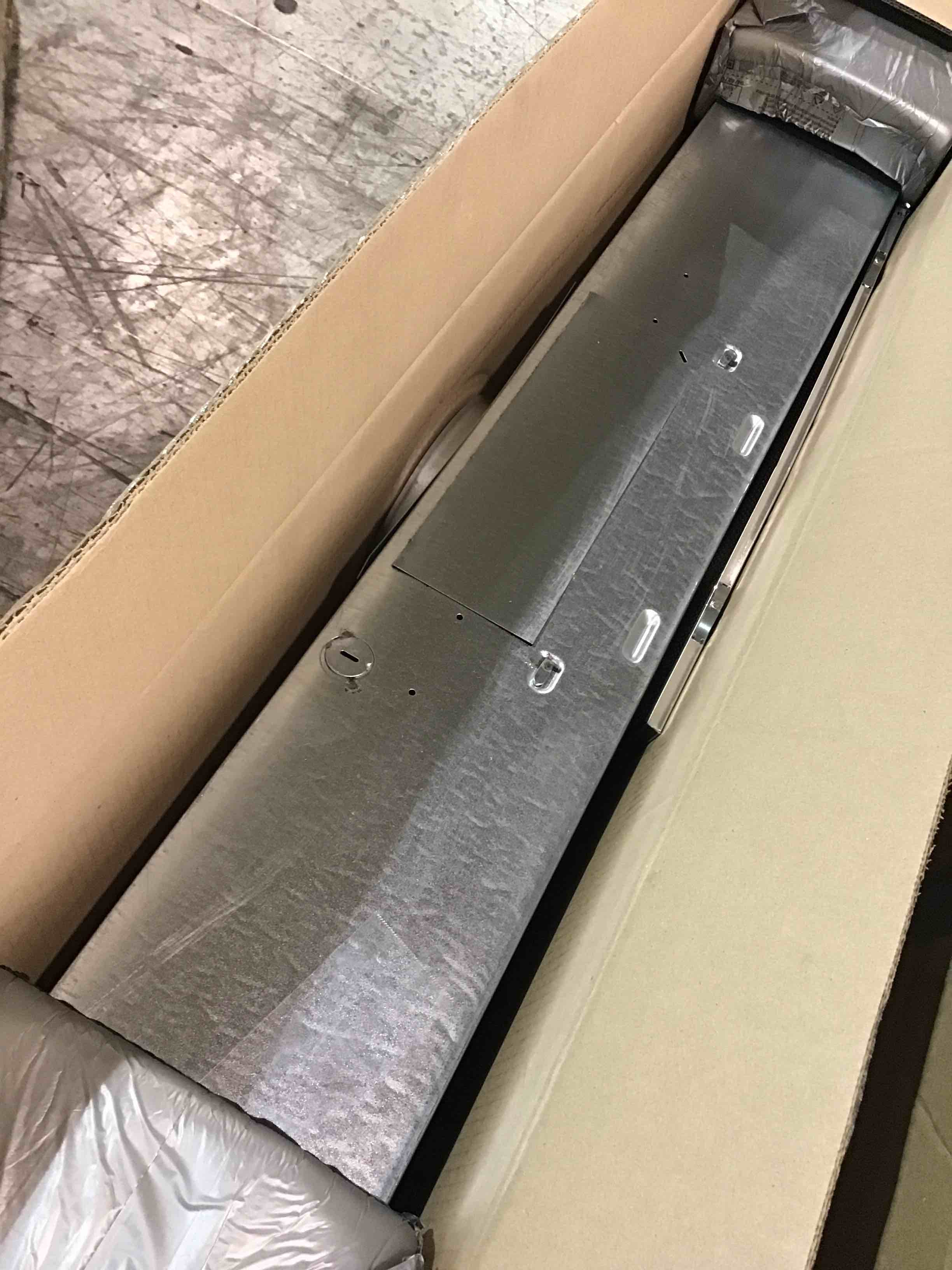 https://s3.amazonaws.com/lotting-images-prod/bidfta/YEL4716906_1689010696433.jpeg