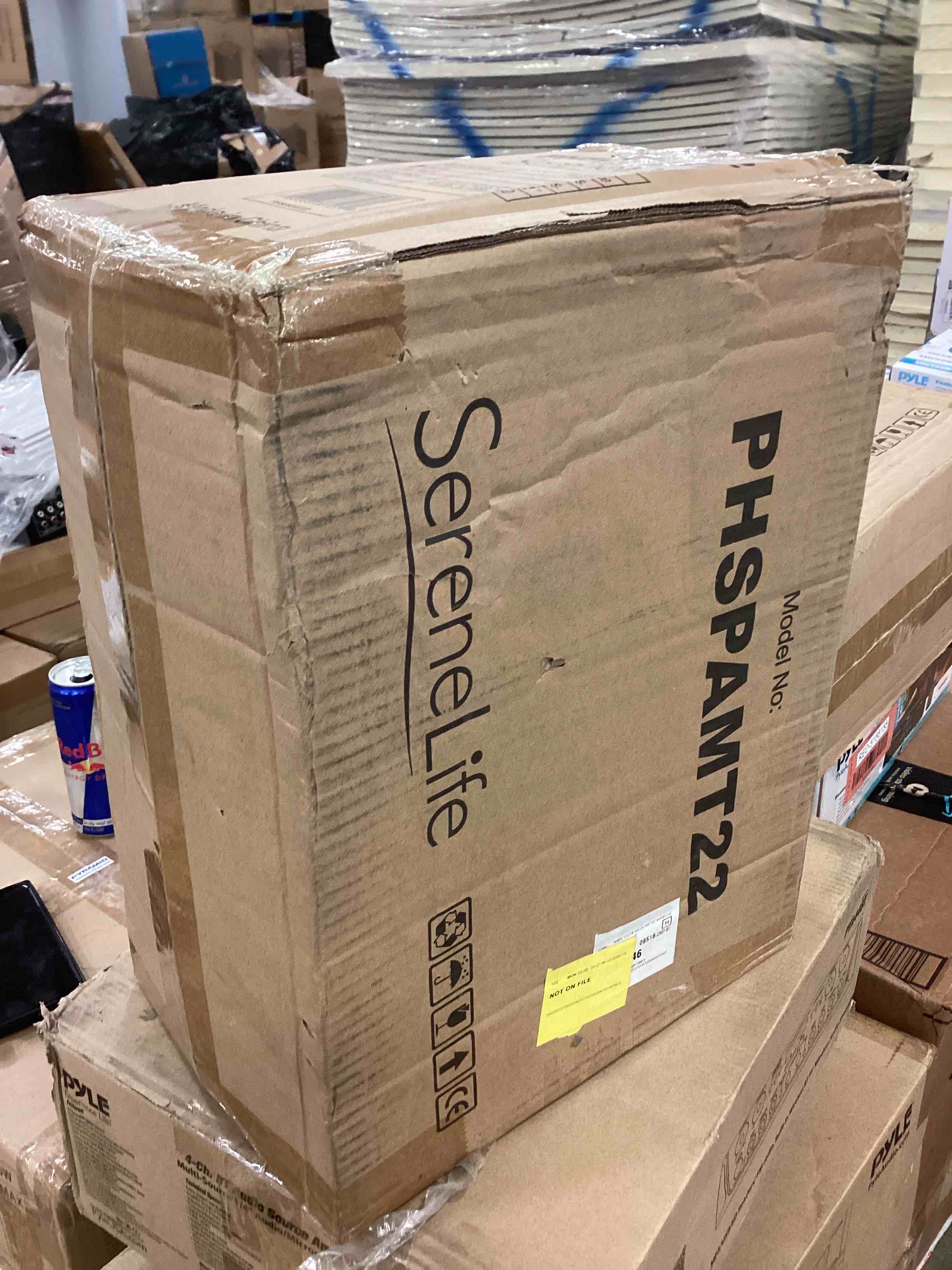 https://s3.amazonaws.com/lotting-images-prod/bidfta/YEL4724050_1688734097972.jpeg