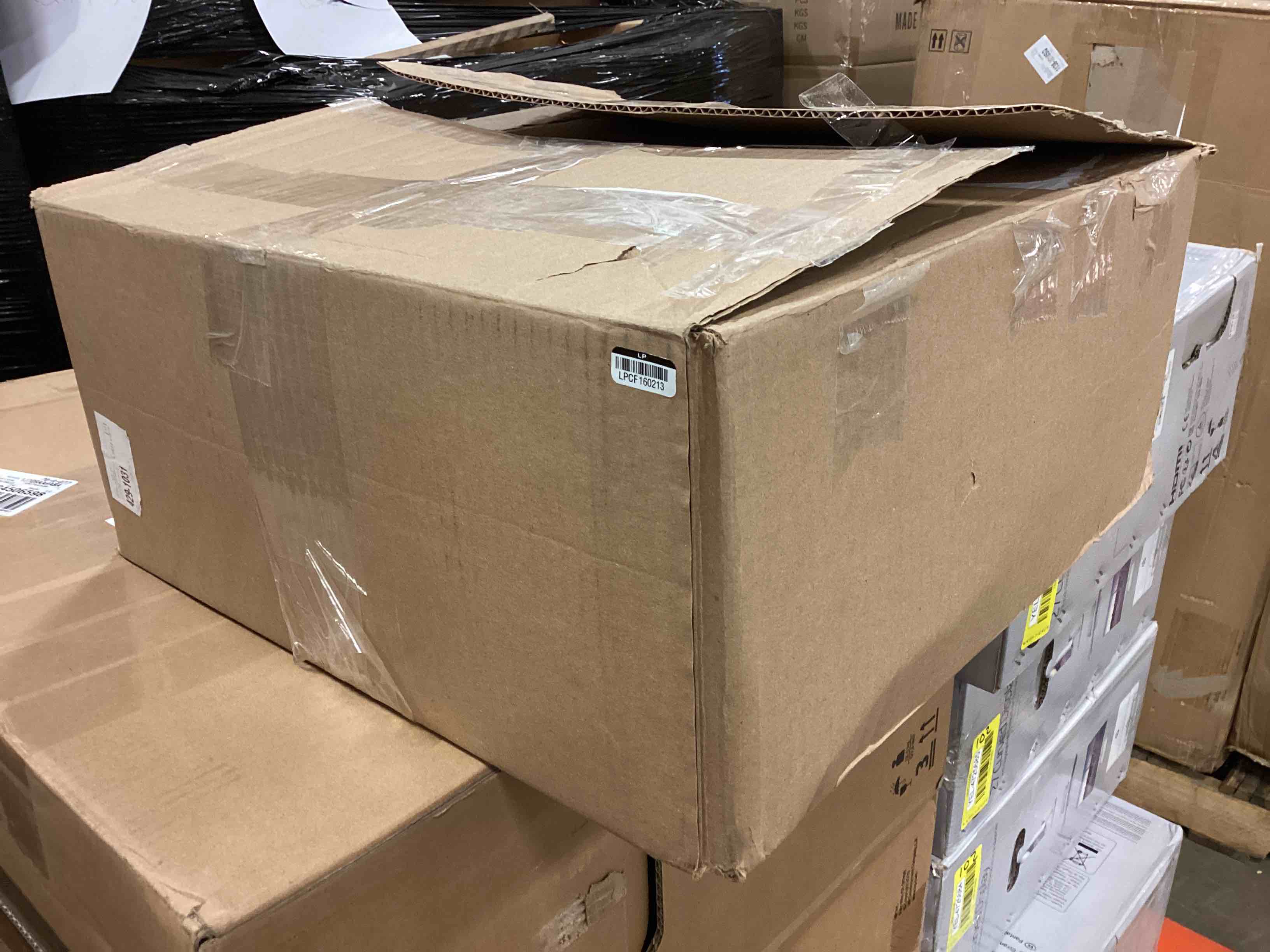 https://s3.amazonaws.com/lotting-images-prod/bidfta/YEL4725697_1690466343908.jpeg