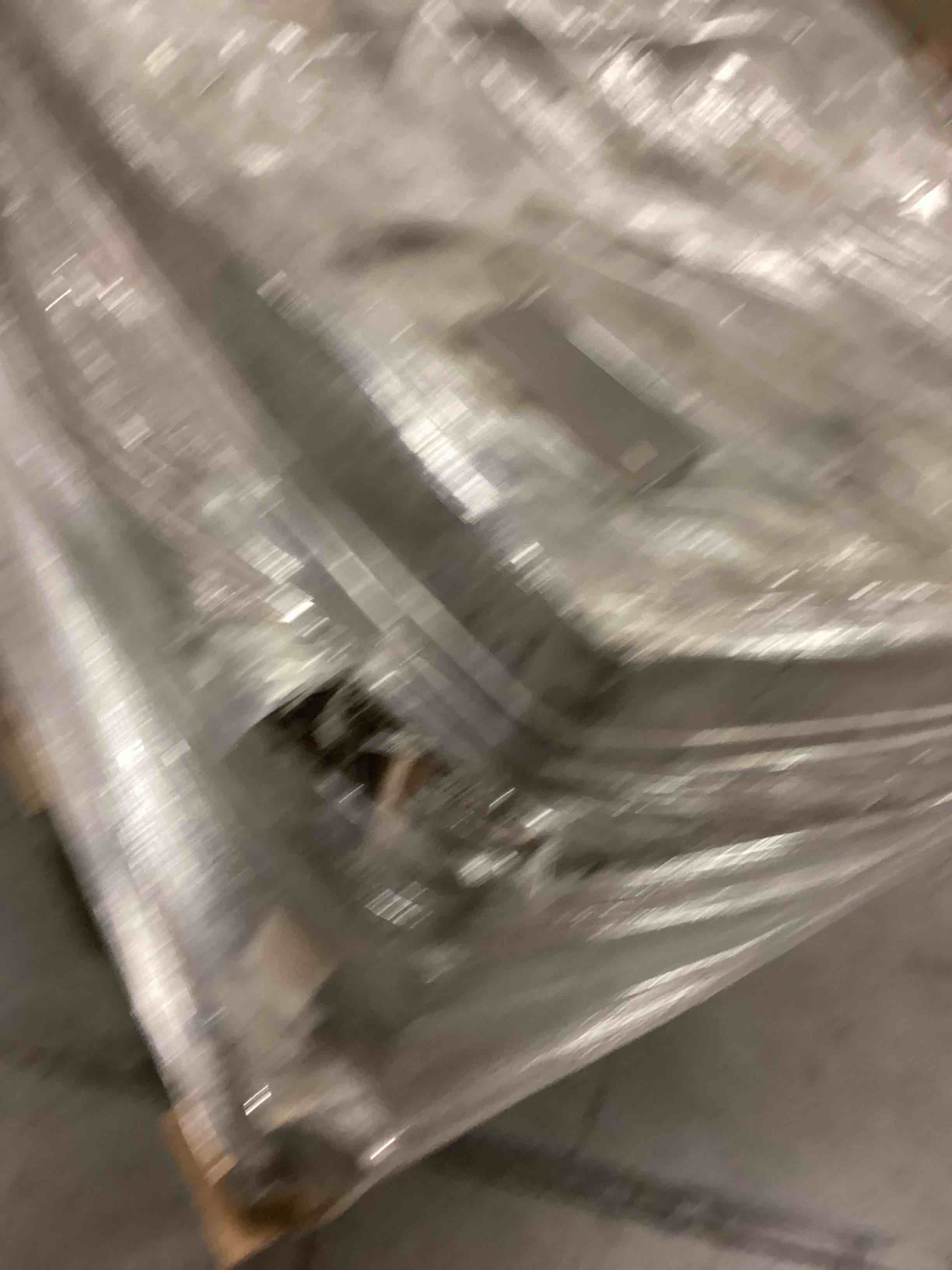 https://s3.amazonaws.com/lotting-images-prod/bidfta/YEL4731377_1692100219257.jpeg