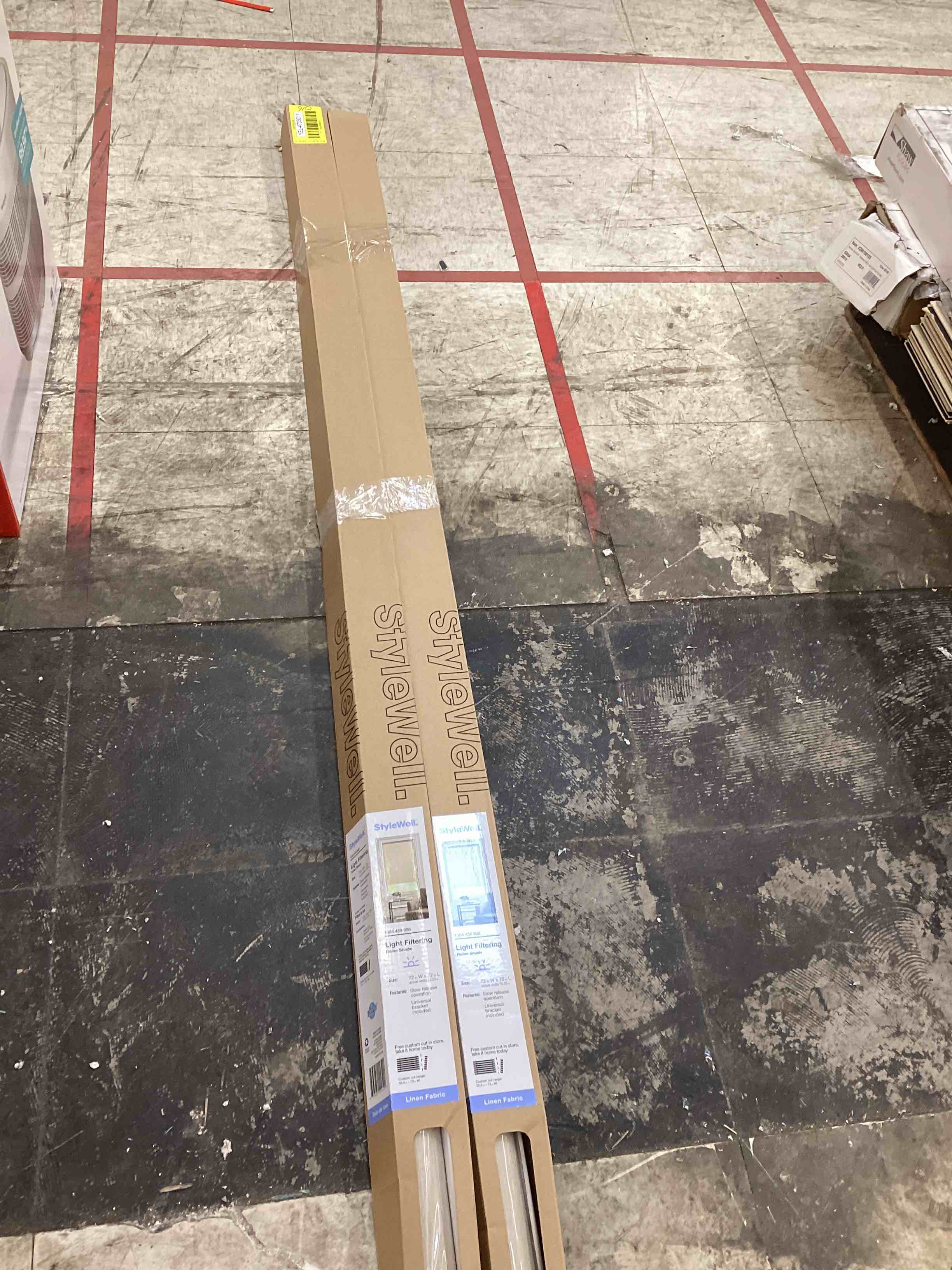 https://s3.amazonaws.com/lotting-images-prod/bidfta/YEL4733011_1698160239560.jpeg