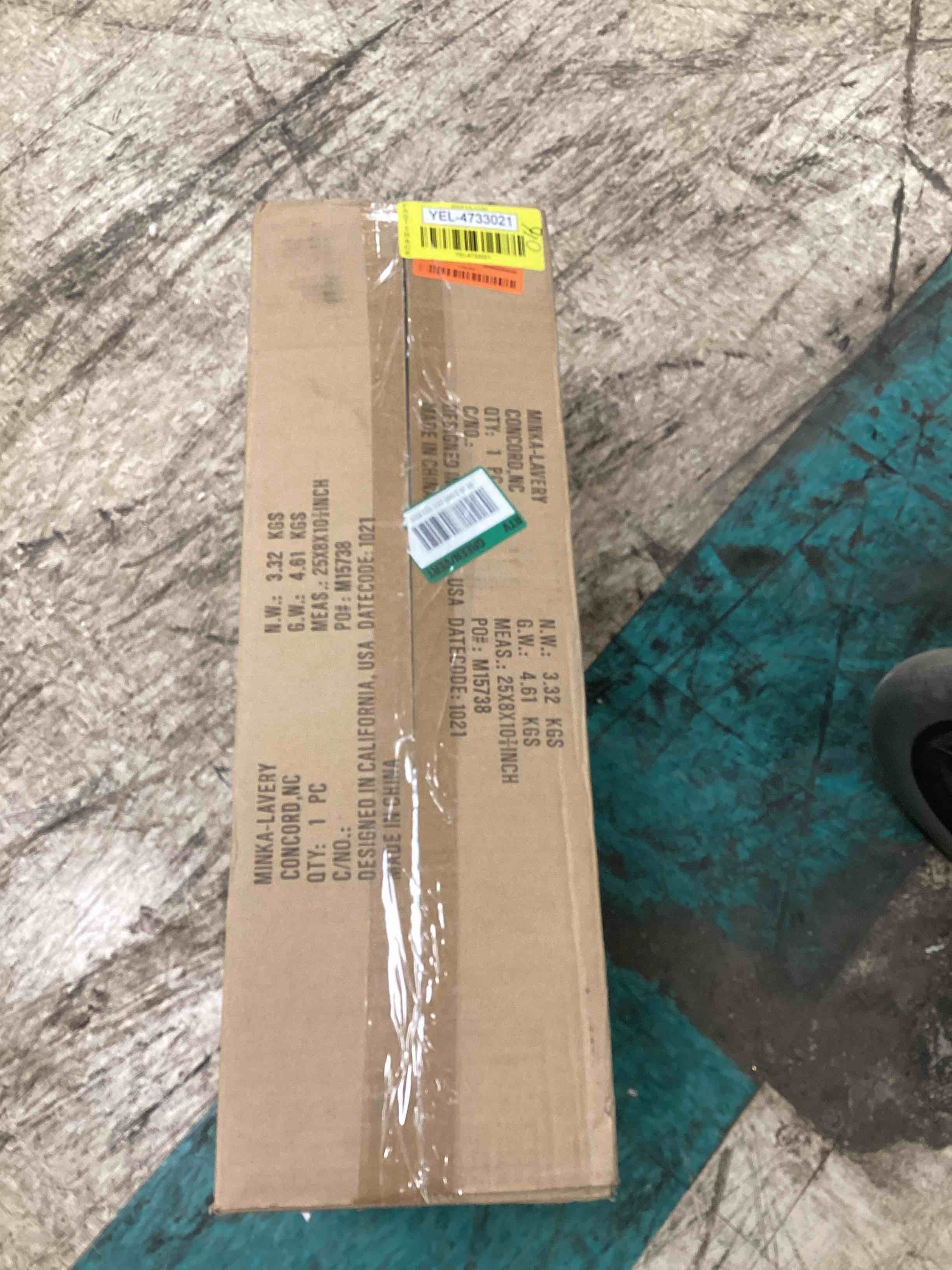 https://s3.amazonaws.com/lotting-images-prod/bidfta/YEL4733021_1698156149291.jpeg
