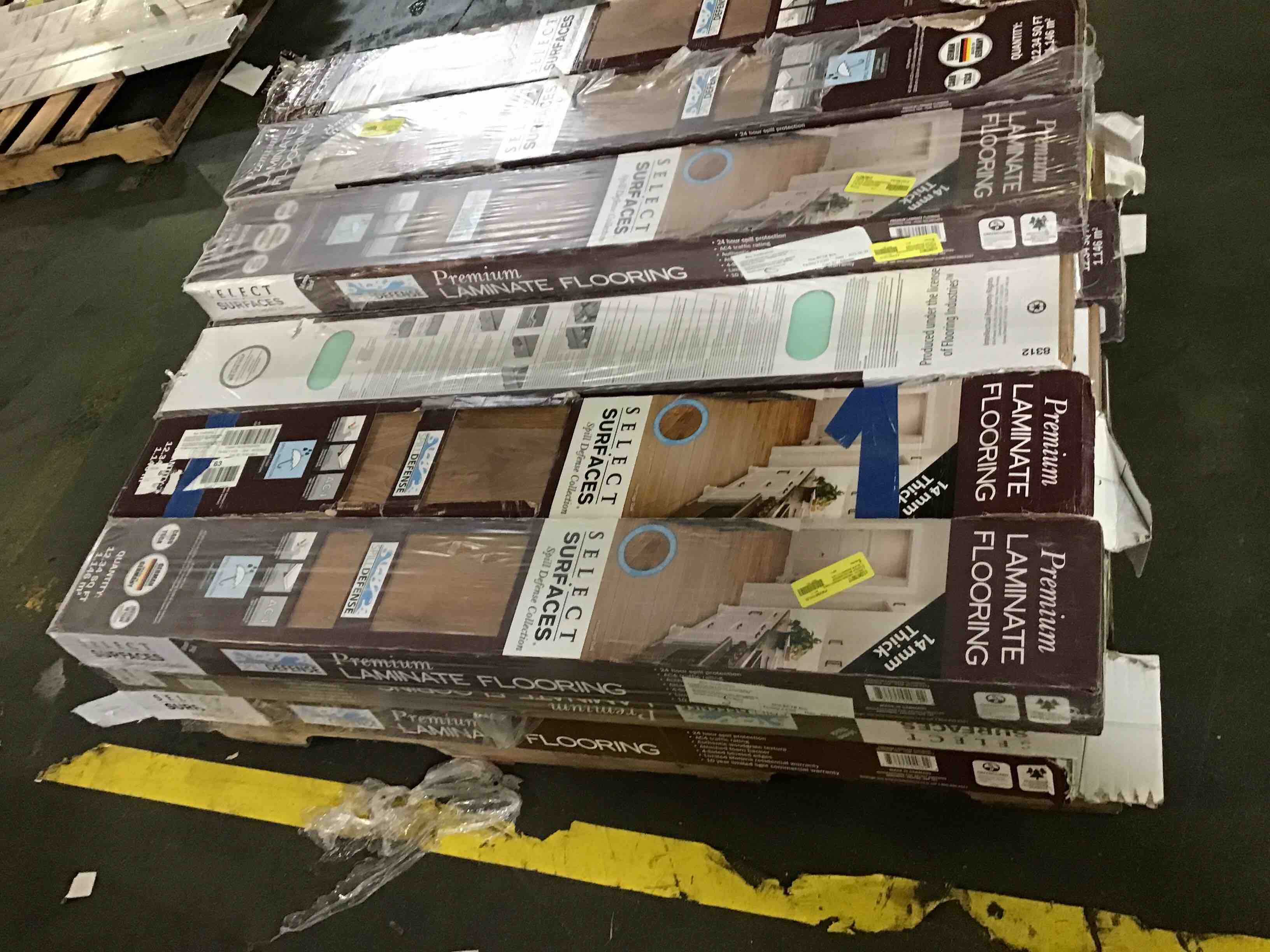 https://s3.amazonaws.com/lotting-images-prod/bidfta/YEL4753438_1695743295108.jpeg