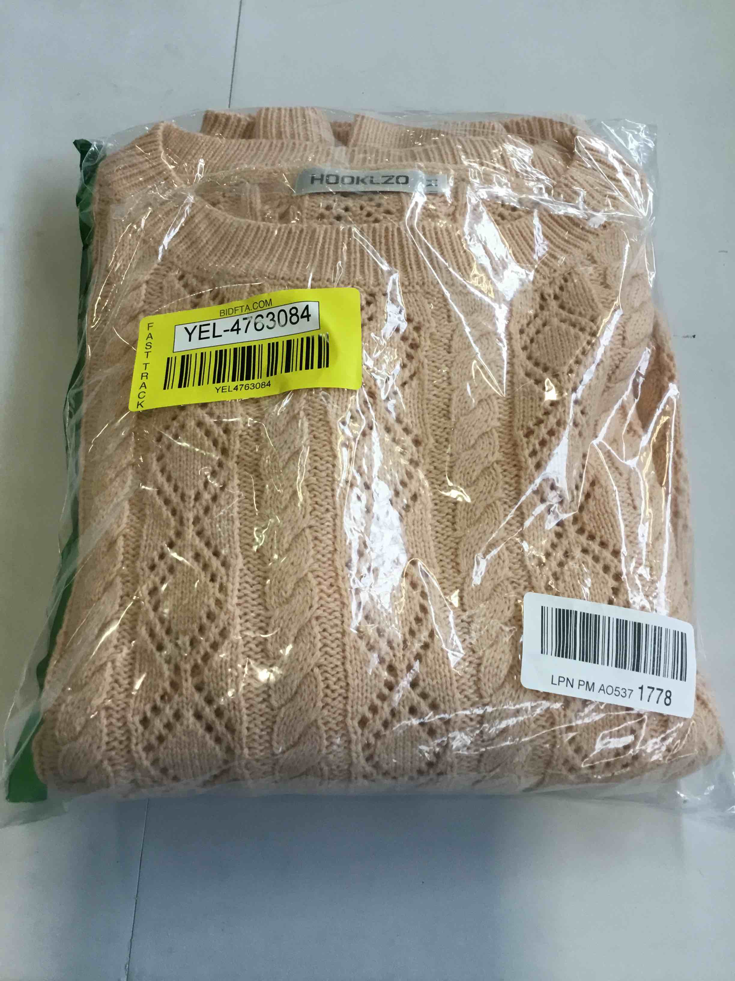https://s3.amazonaws.com/lotting-images-prod/bidfta/YEL4763084_1687288783616.jpeg