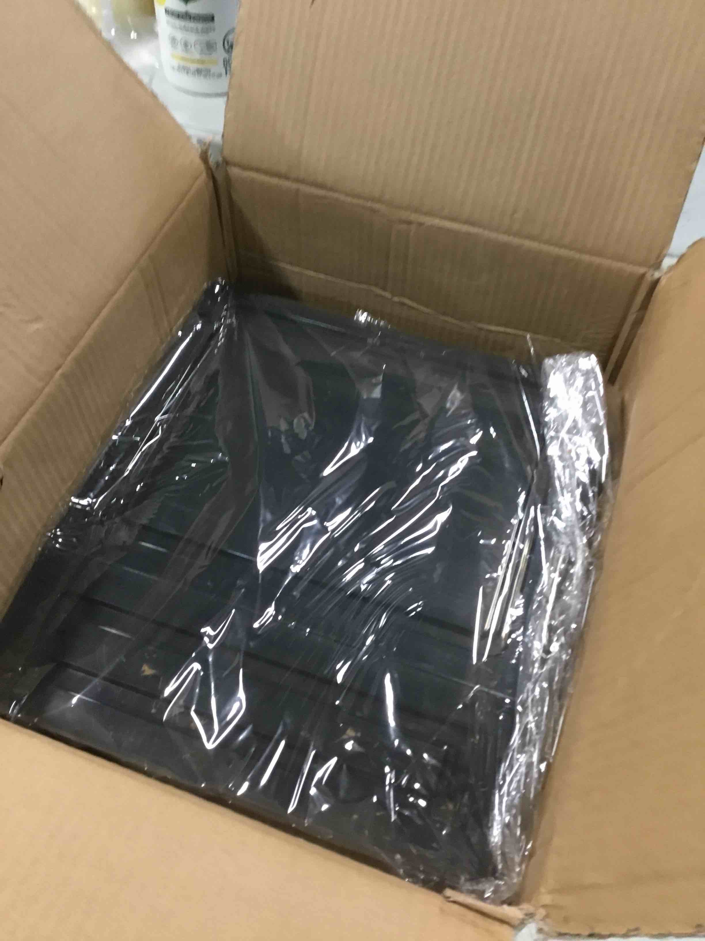 https://s3.amazonaws.com/lotting-images-prod/bidfta/YEL4765088_1703782406543.jpeg