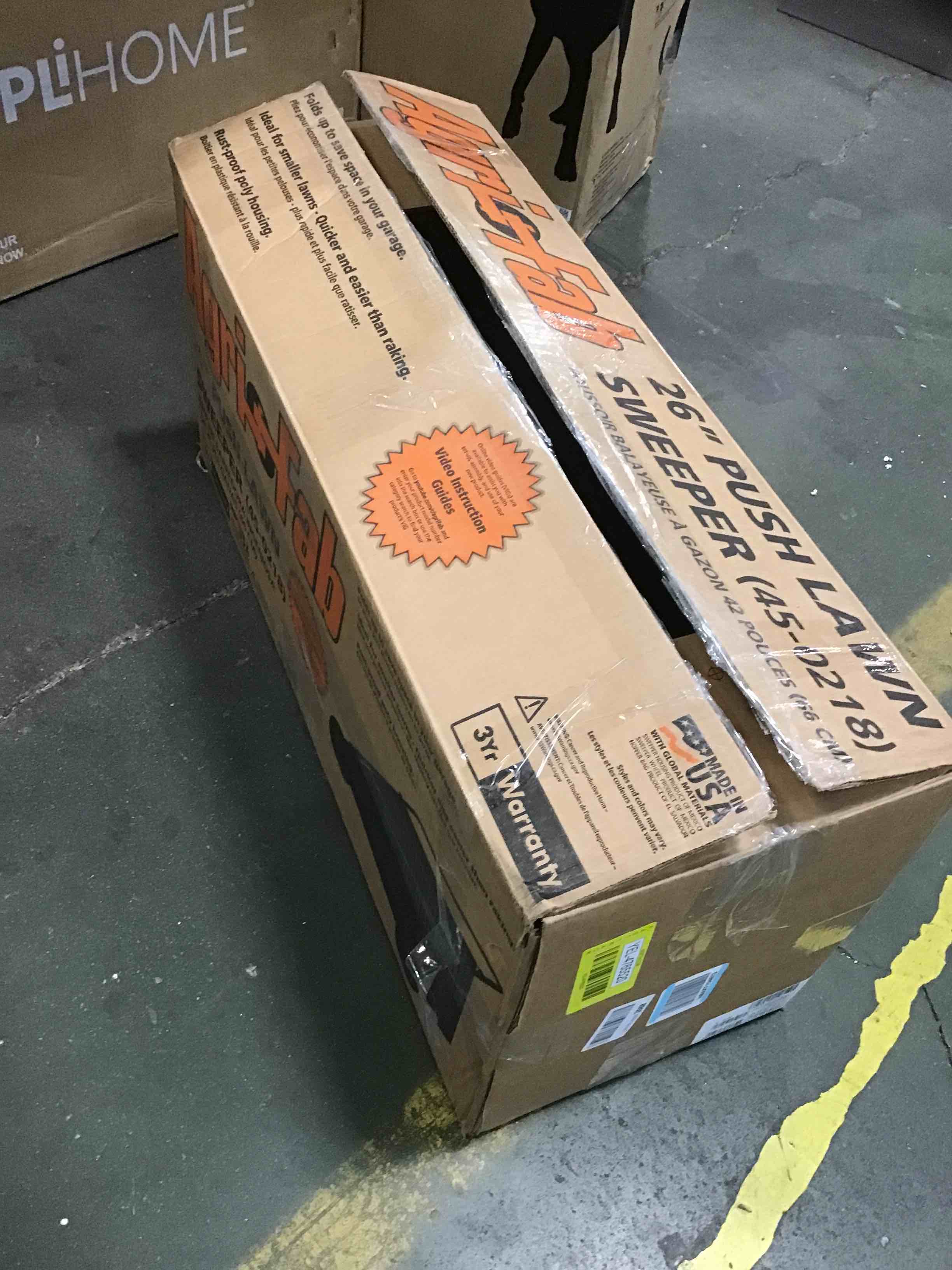 https://s3.amazonaws.com/lotting-images-prod/bidfta/YEL4765520_1703954480119.jpeg