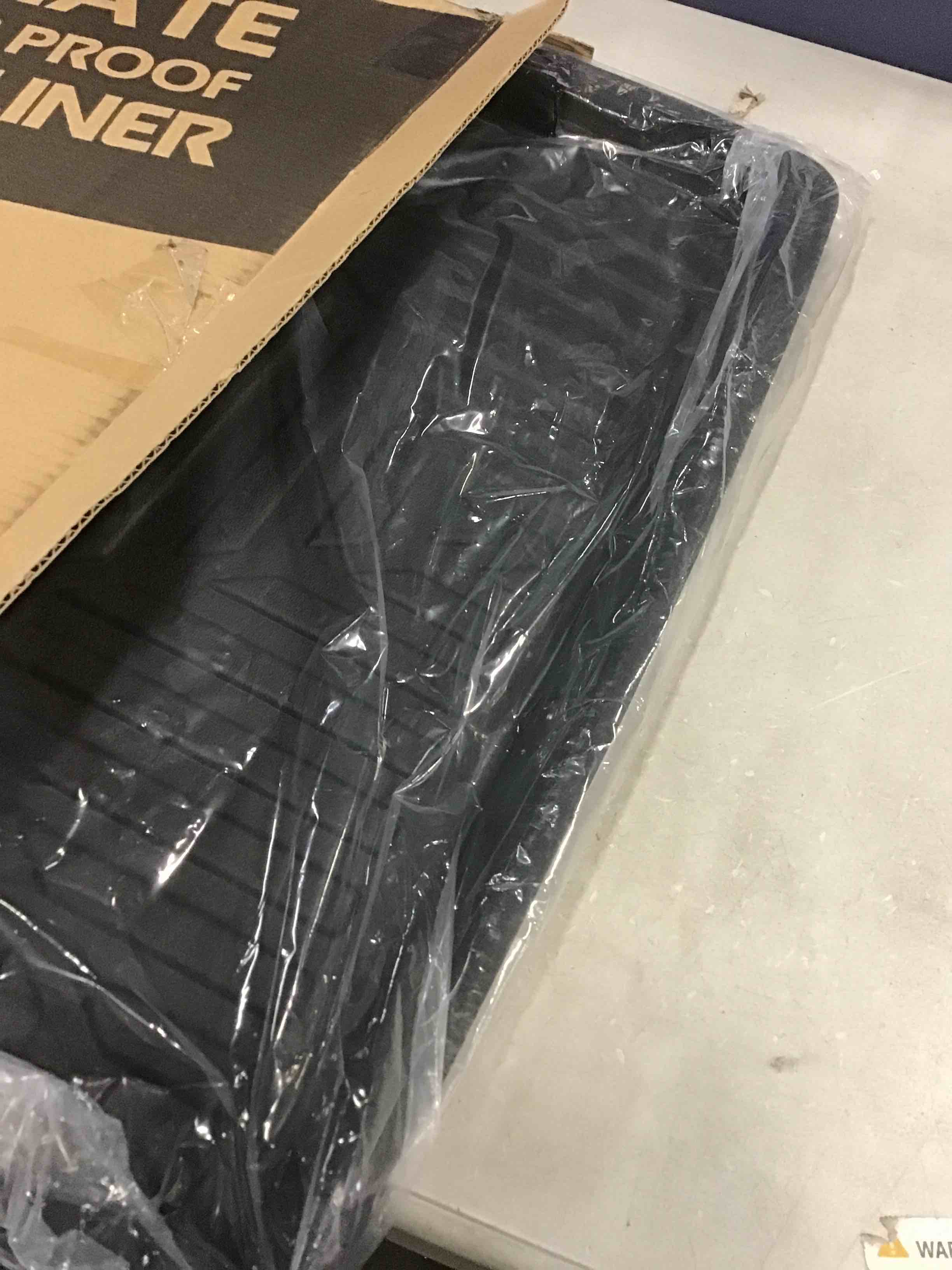 https://s3.amazonaws.com/lotting-images-prod/bidfta/YEL4765528_1703955328134.jpeg