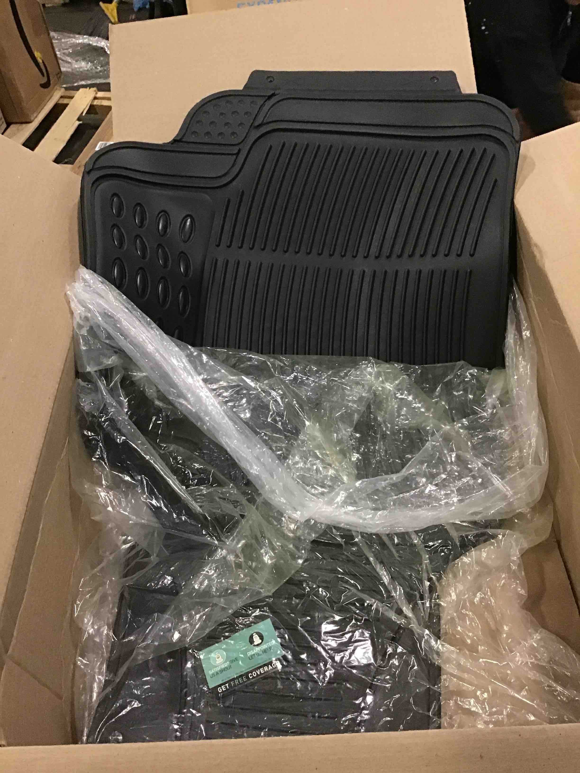 https://s3.amazonaws.com/lotting-images-prod/bidfta/YEL4765596_1703965418208.jpeg