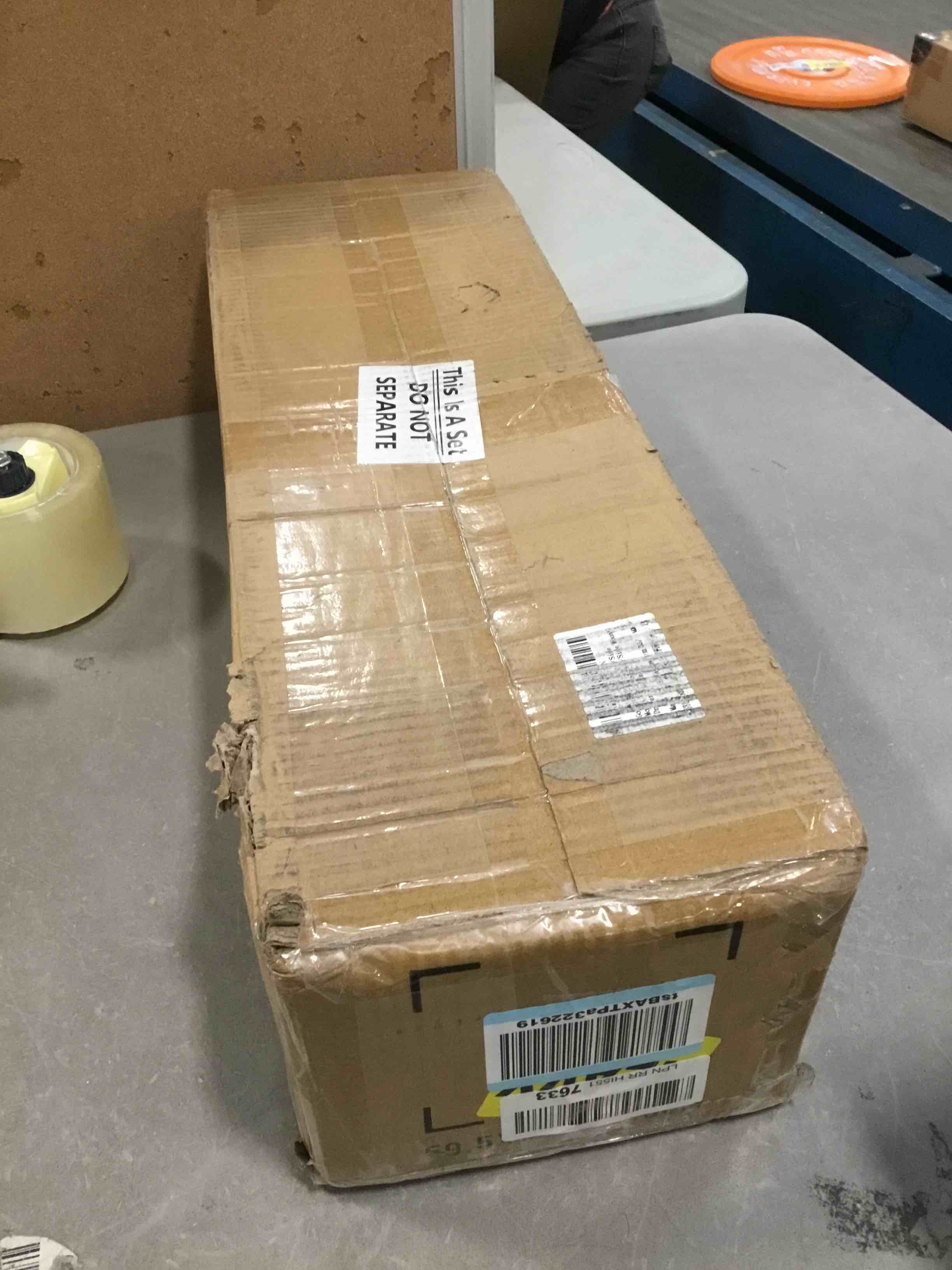 https://s3.amazonaws.com/lotting-images-prod/bidfta/YEL4765761_1704210298117.jpeg