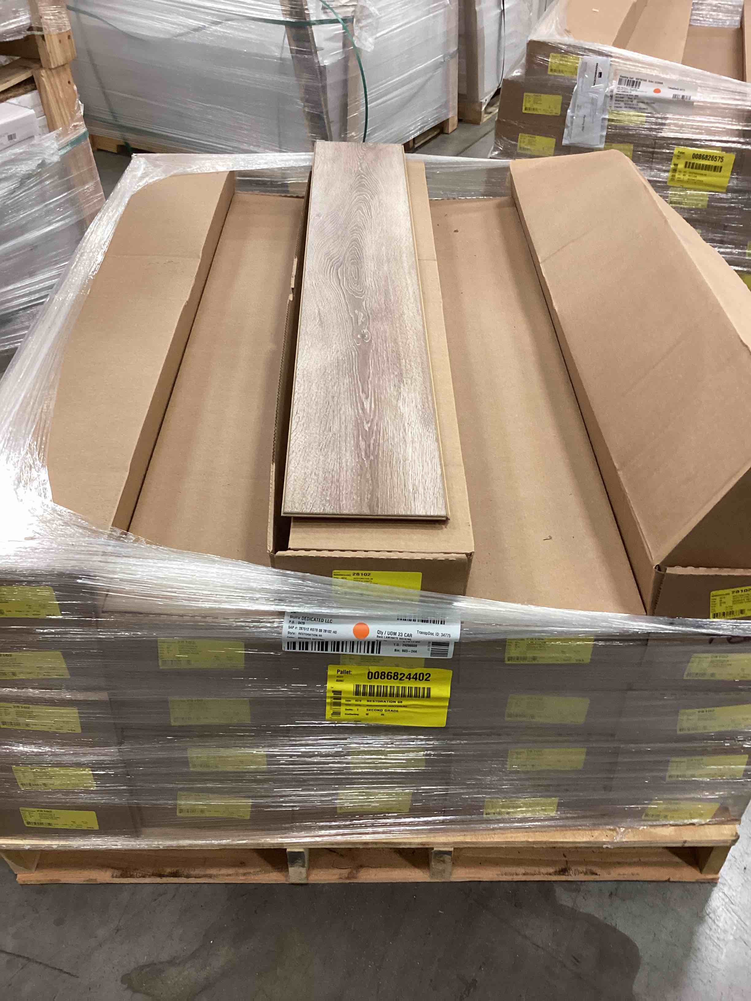 488.06 sq ft f engineered hardwood flooring. 7.5x50.75” eight pieces per box 23 boxes