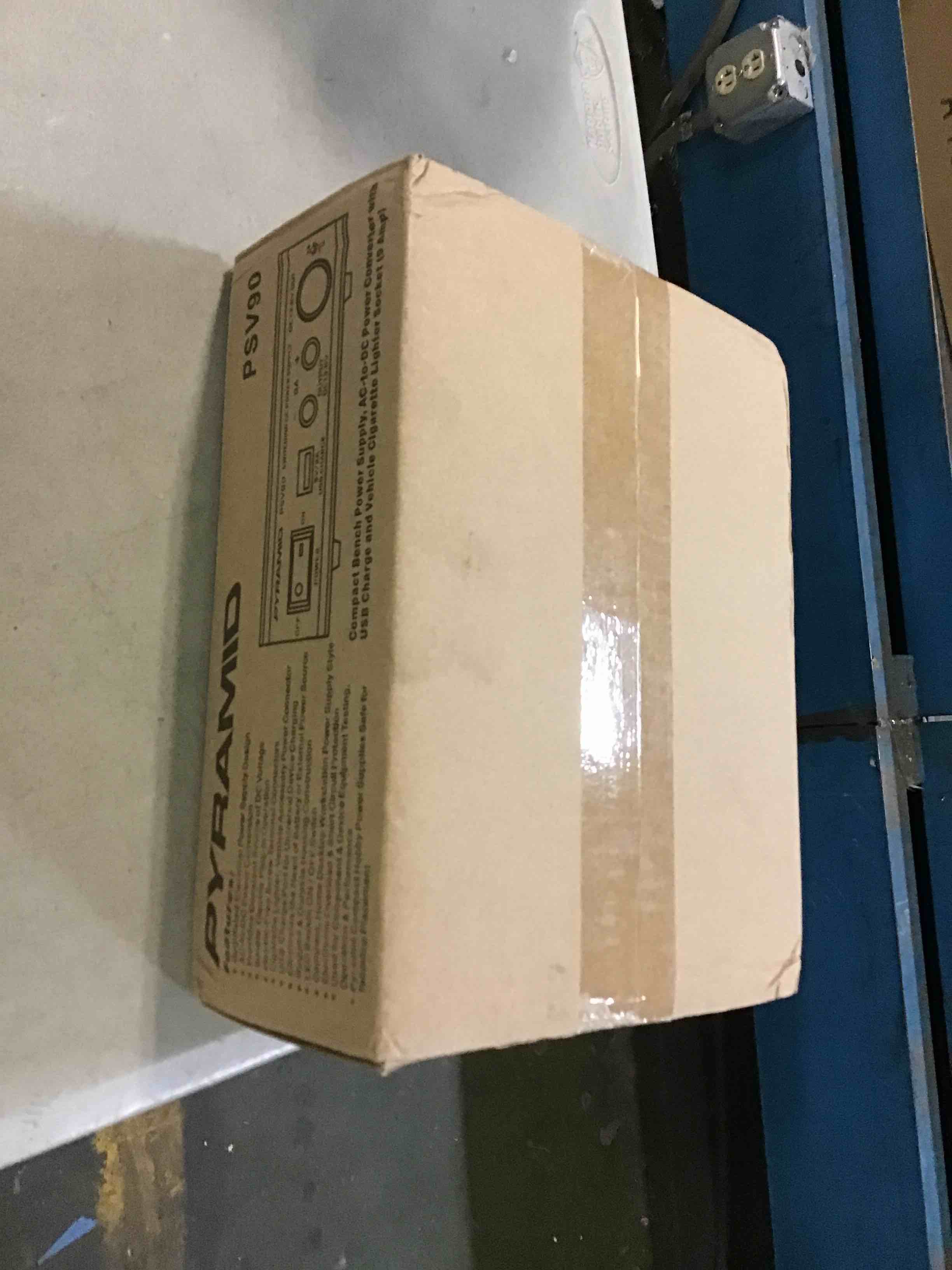 https://s3.amazonaws.com/lotting-images-prod/bidfta/YEL4796602_1682683522144.jpeg