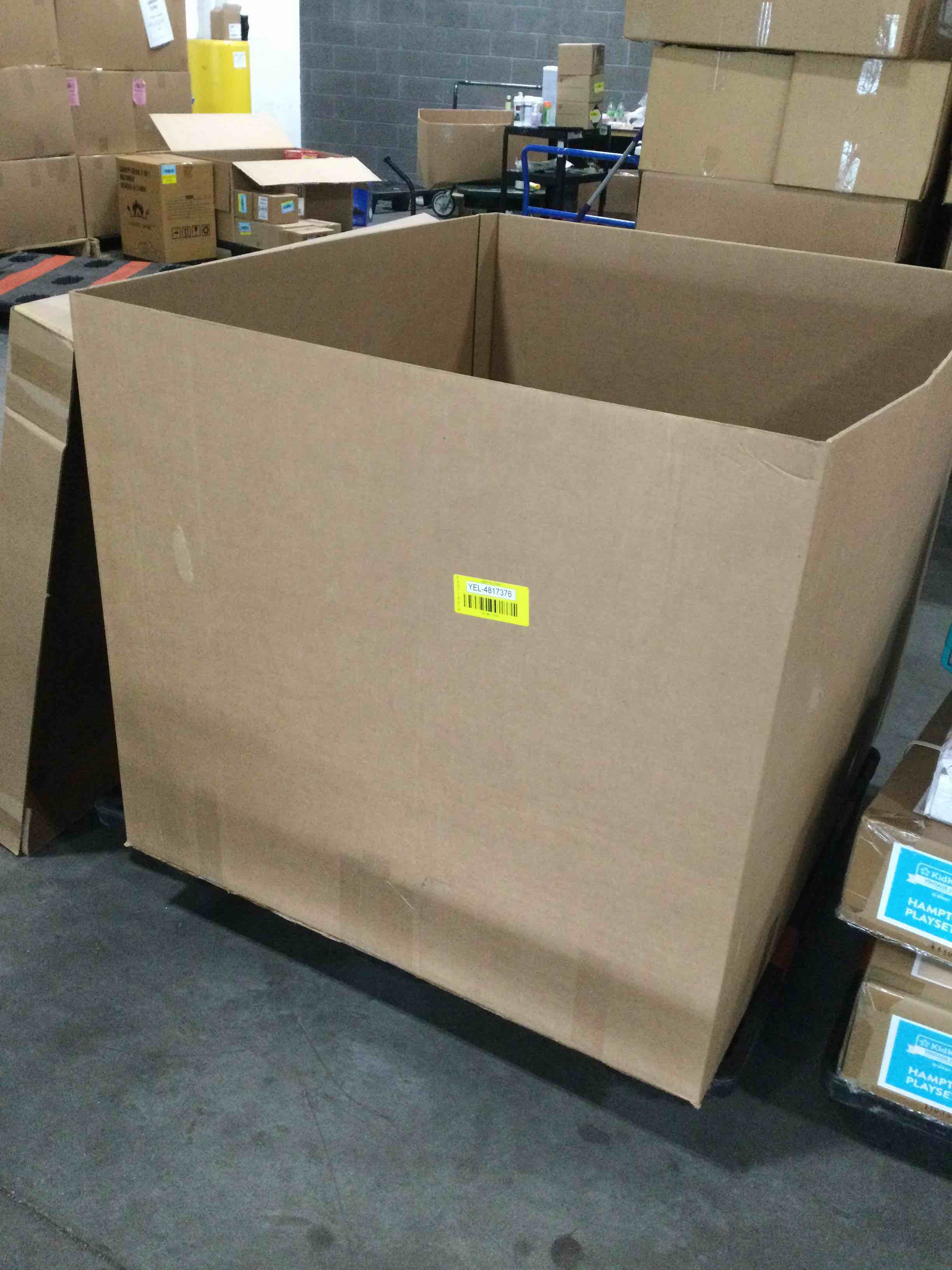 https://s3.amazonaws.com/lotting-images-prod/bidfta/YEL4817376_1686157057398.jpeg