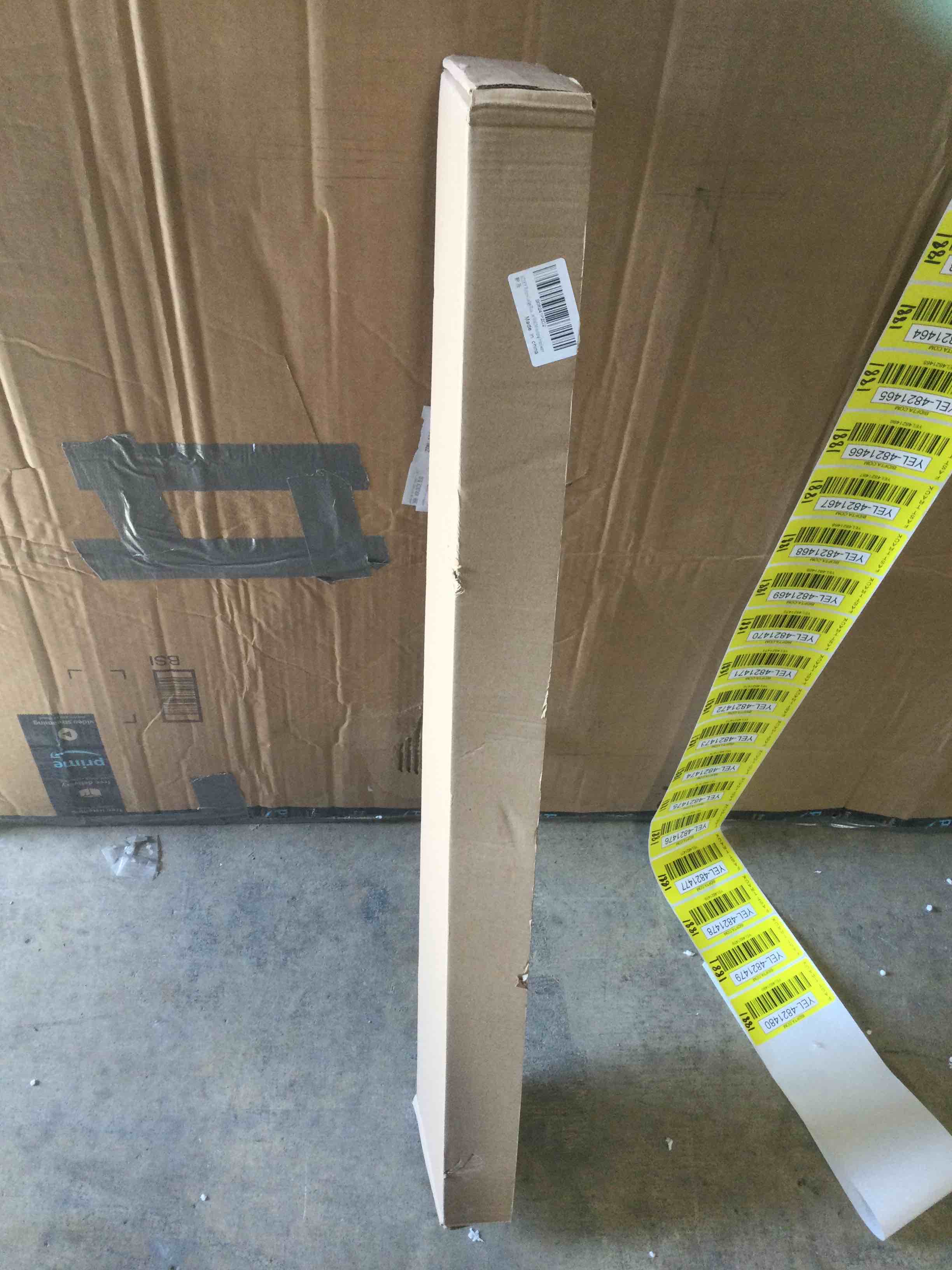 https://s3.amazonaws.com/lotting-images-prod/bidfta/YEL4821480_1686778205301.jpeg