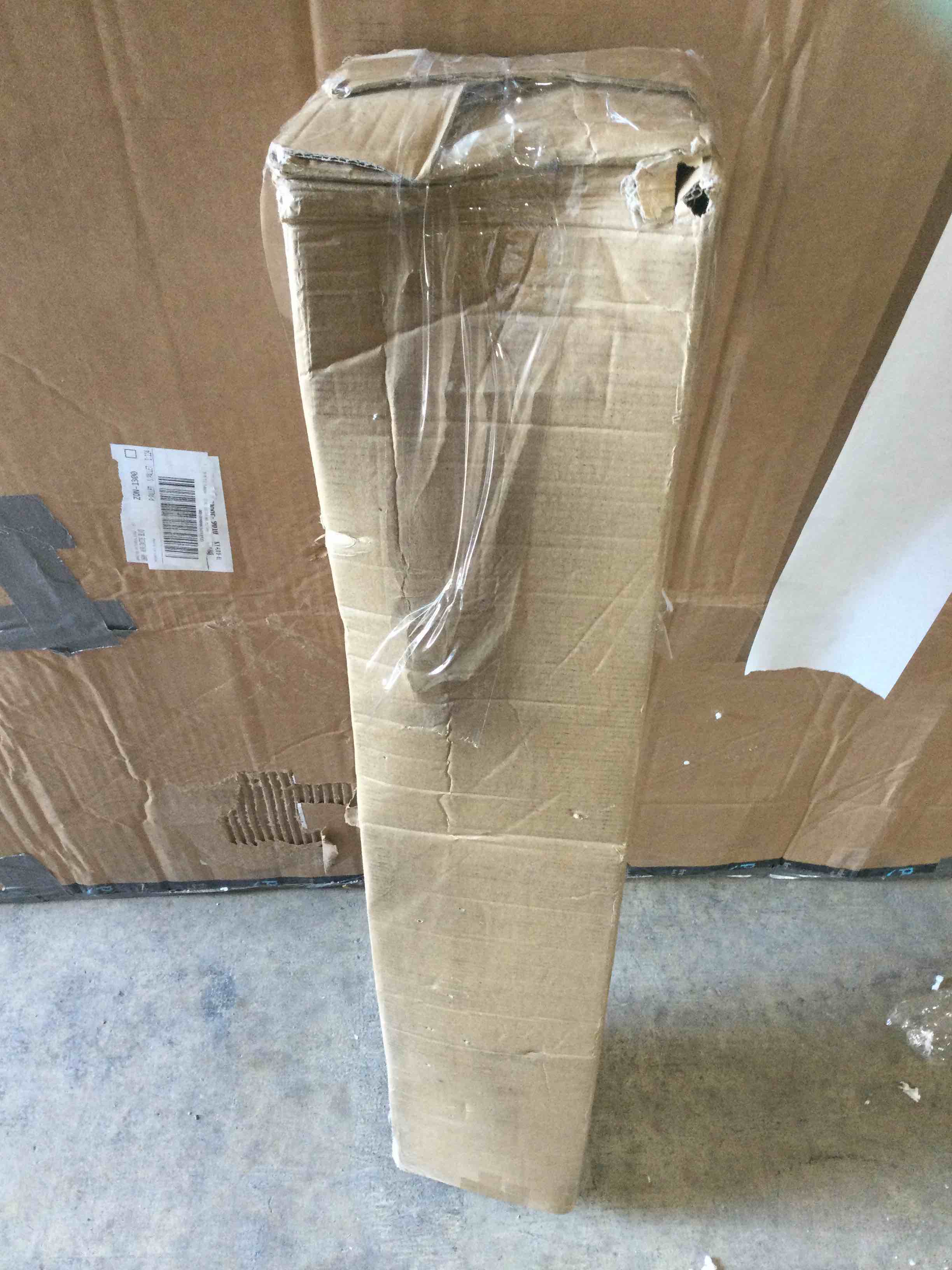 https://s3.amazonaws.com/lotting-images-prod/bidfta/YEL4821483_1686777276044.jpeg