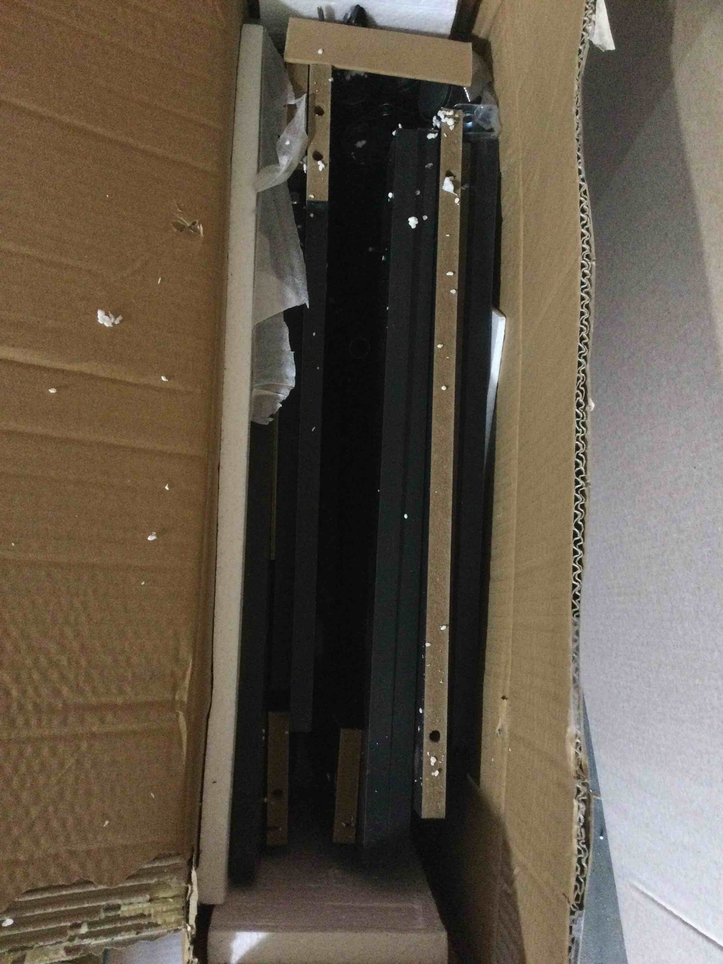 https://s3.amazonaws.com/lotting-images-prod/bidfta/YEL4821516_1686762470972.jpeg