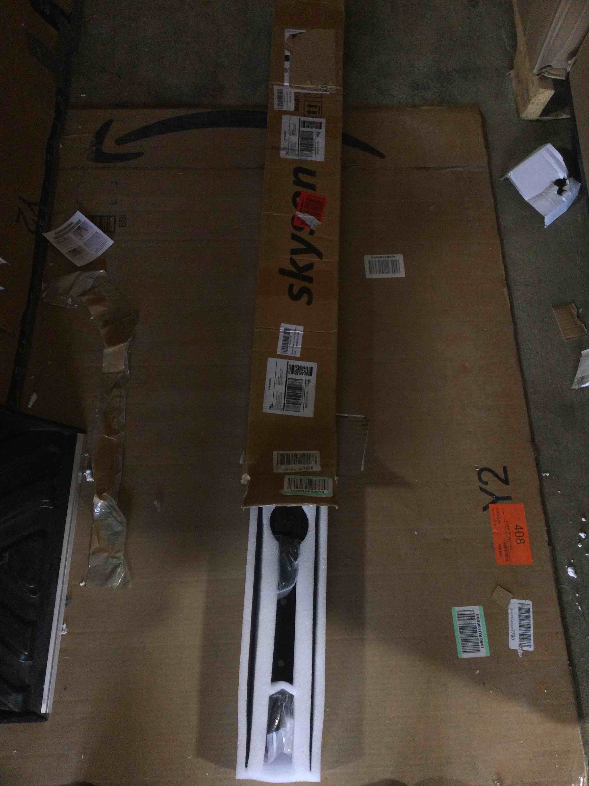 https://s3.amazonaws.com/lotting-images-prod/bidfta/YEL4821523_1686756917386.jpeg