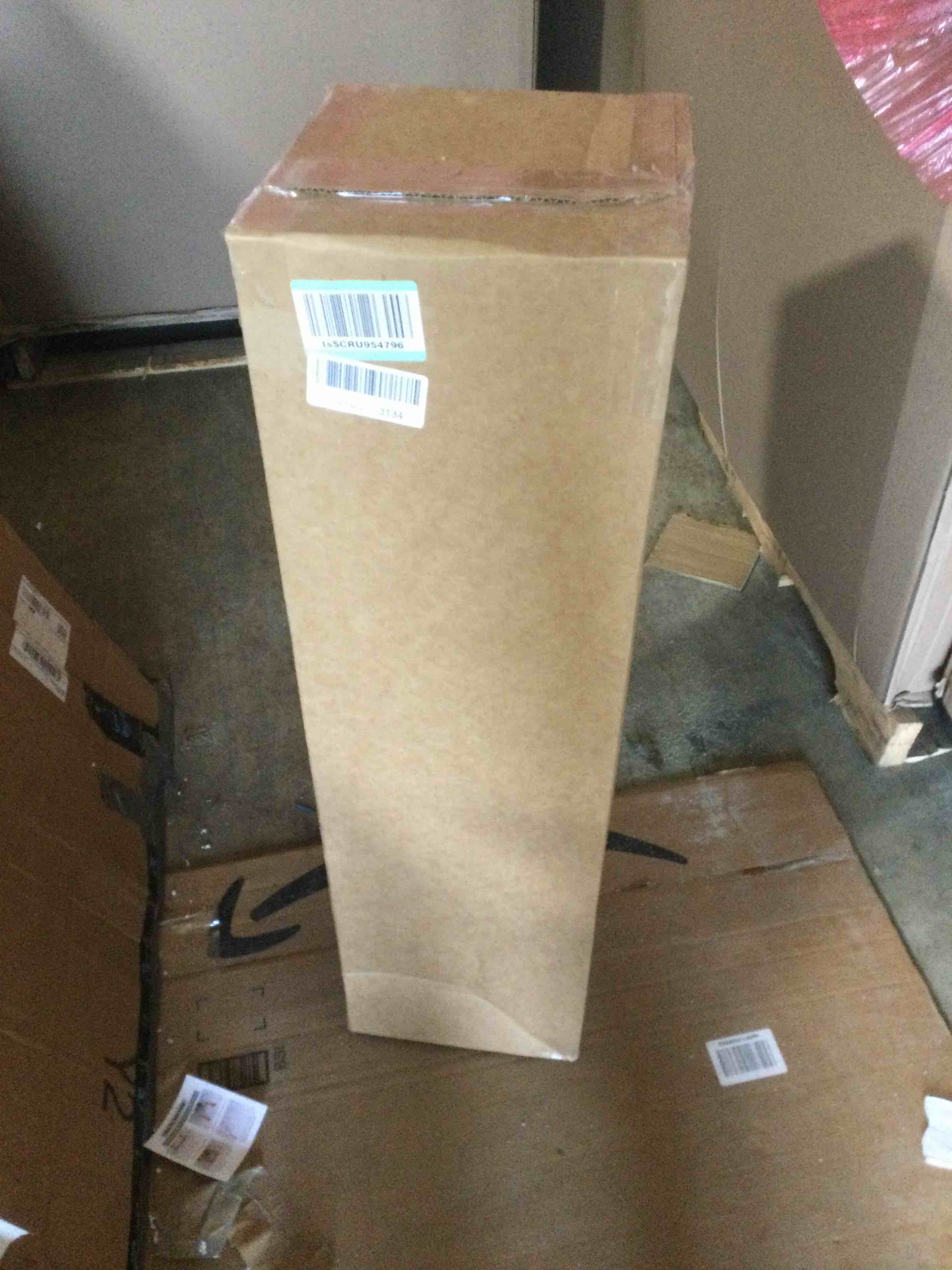 https://s3.amazonaws.com/lotting-images-prod/bidfta/YEL4821529_1686755113861.jpeg