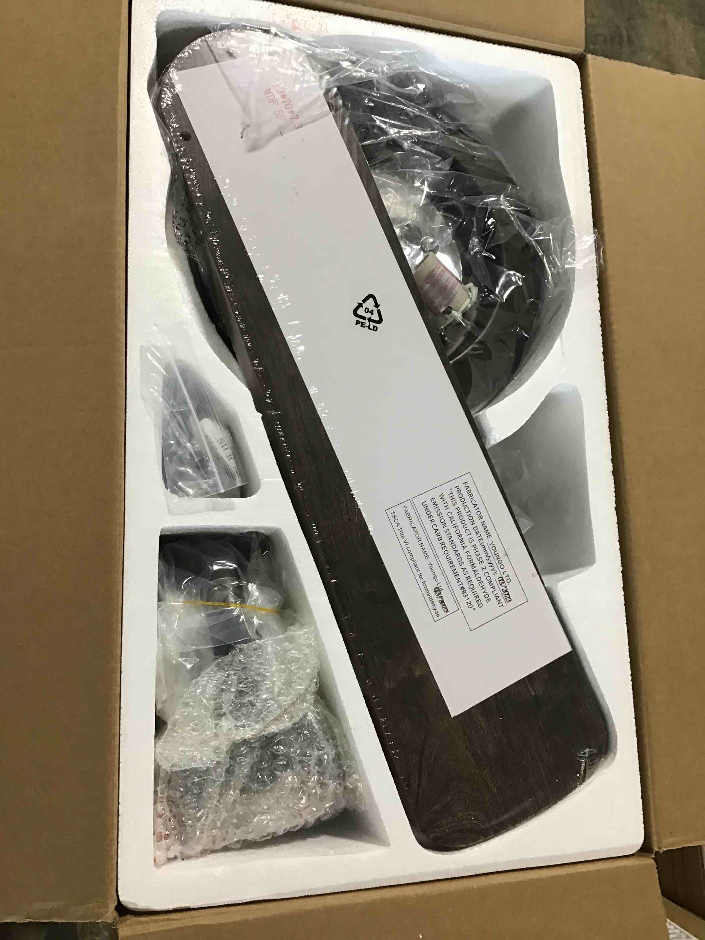 https://s3.amazonaws.com/lotting-images-prod/bidfta/YEL4821741_1689193176737.jpeg