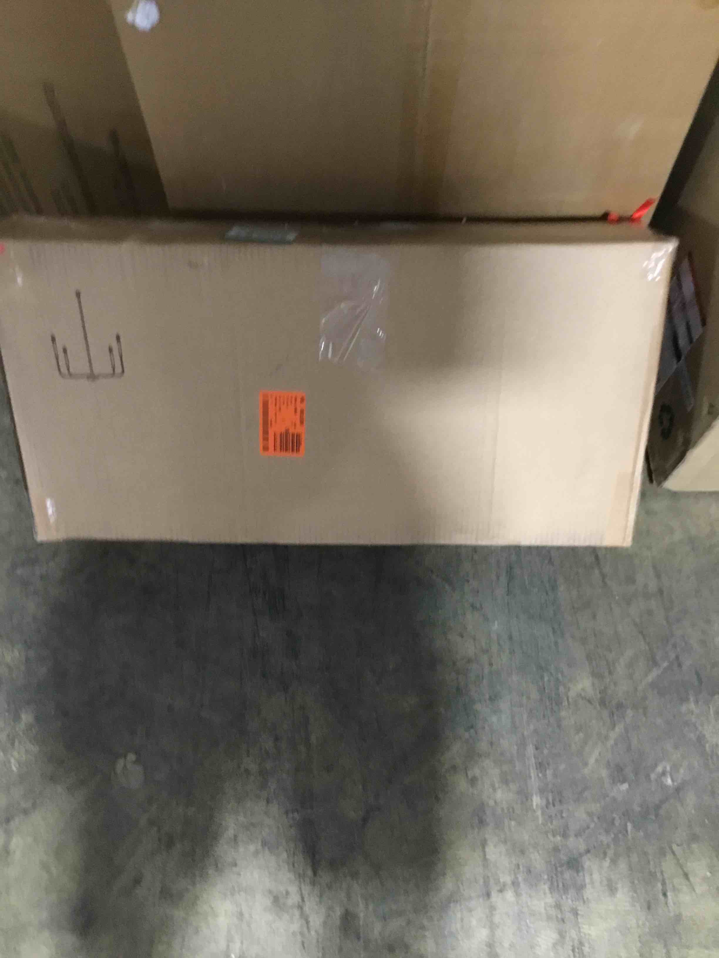 https://s3.amazonaws.com/lotting-images-prod/bidfta/YEL4821745_1689192844704.jpeg
