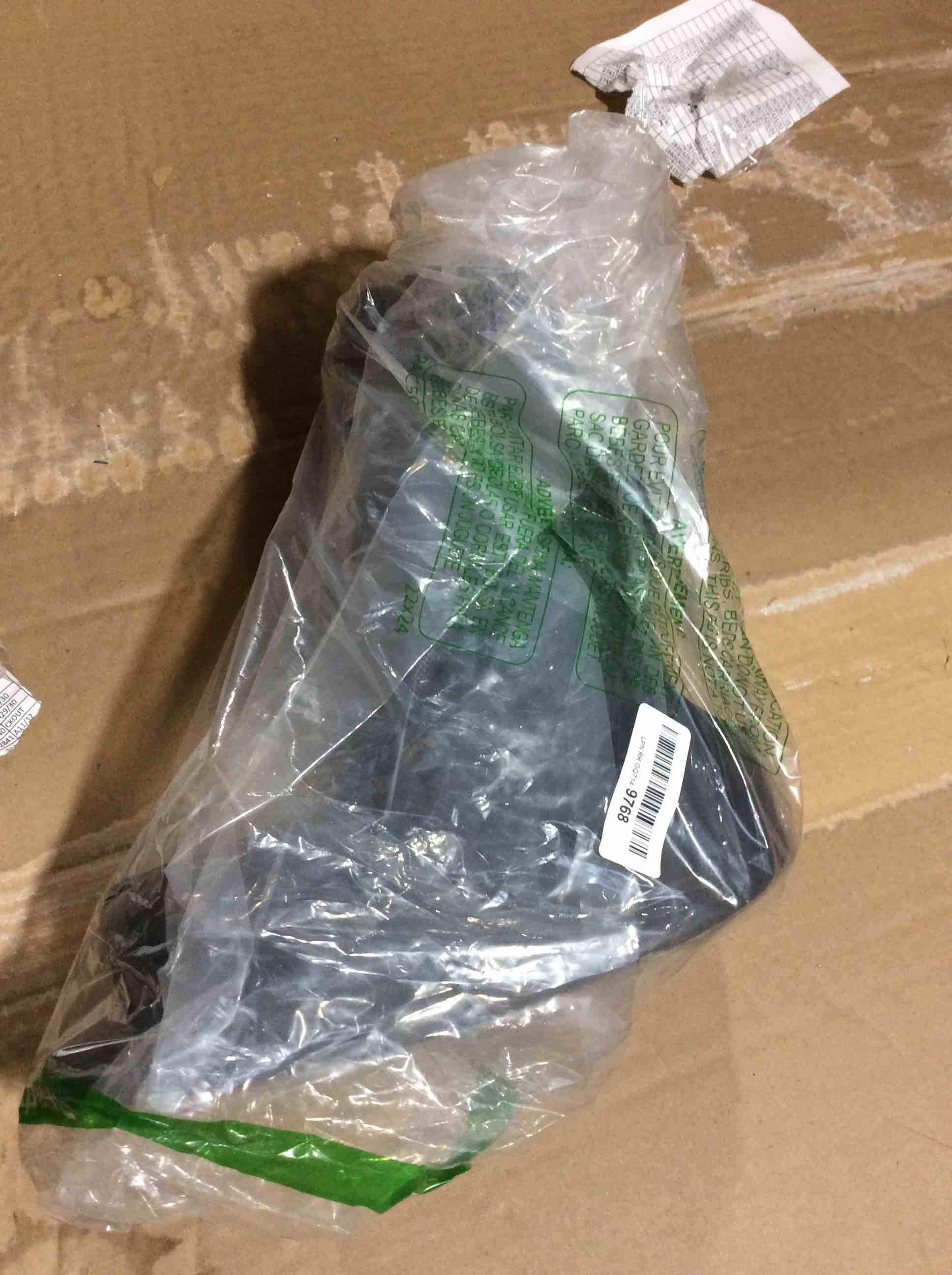 https://s3.amazonaws.com/lotting-images-prod/bidfta/YEL4827712_1692370292529.jpeg