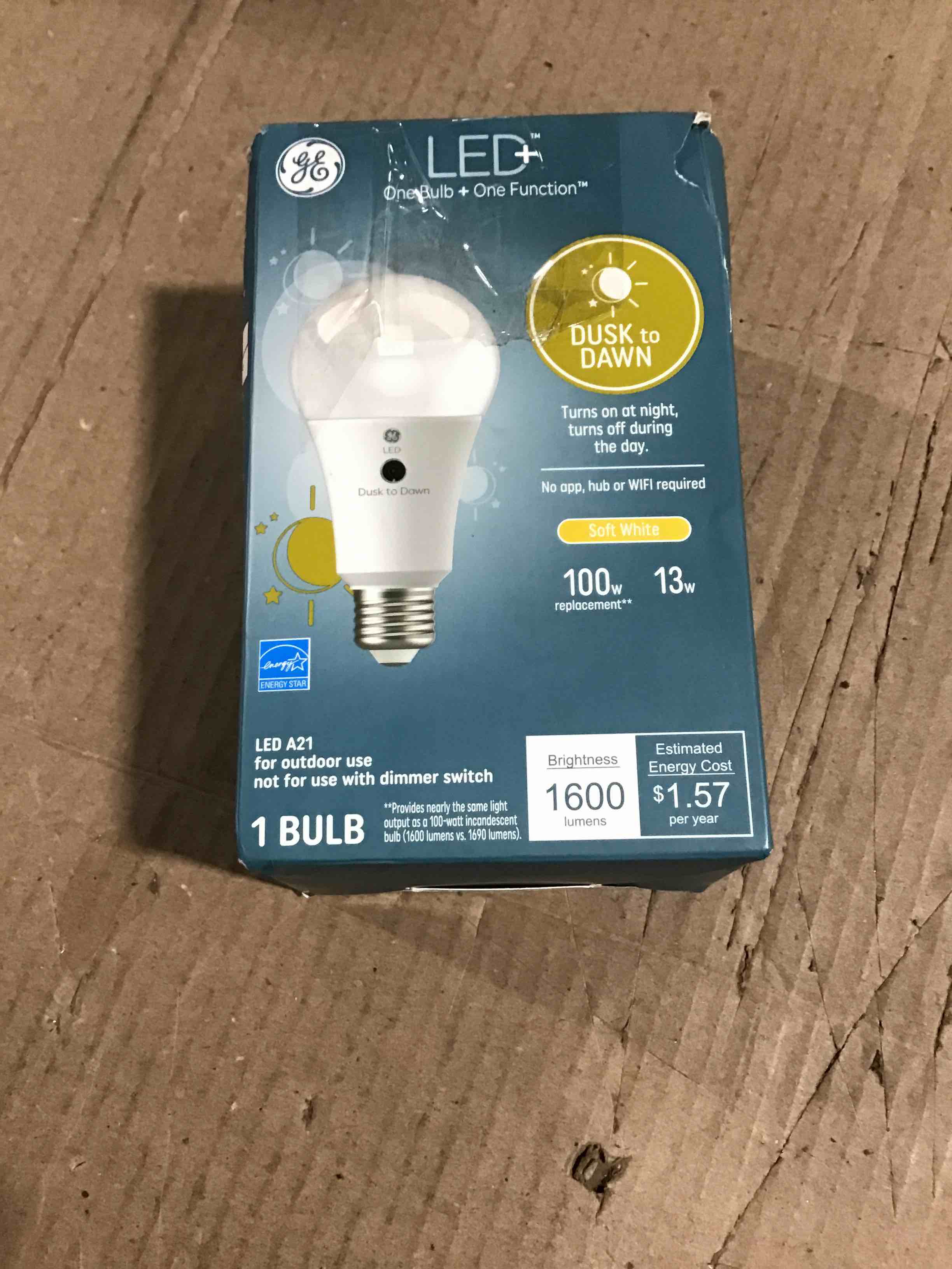 https://s3.amazonaws.com/lotting-images-prod/bidfta/YEL4827905_1692637691232.jpeg