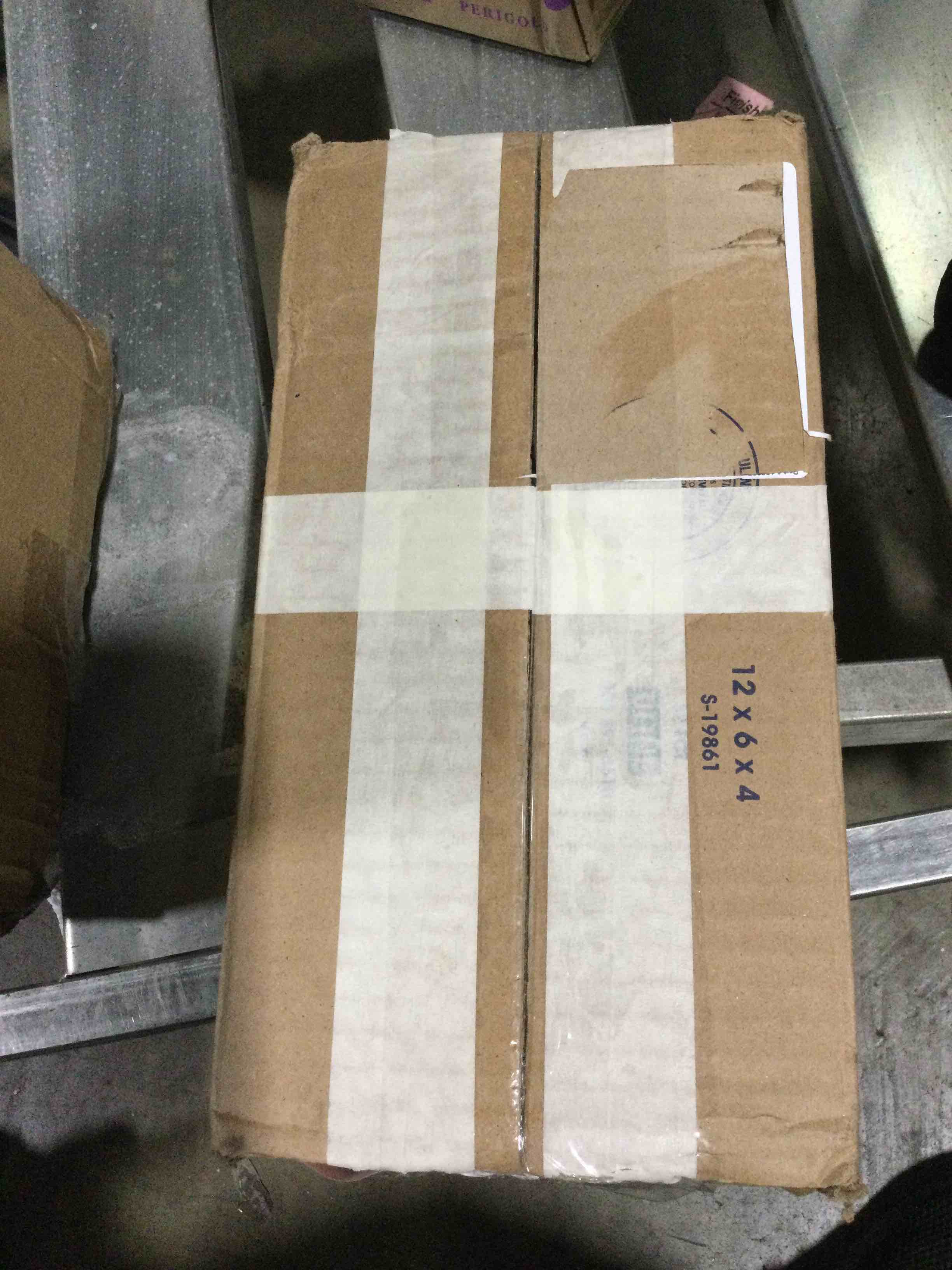 https://s3.amazonaws.com/lotting-images-prod/bidfta/YEL4829654_1693502045939.jpeg