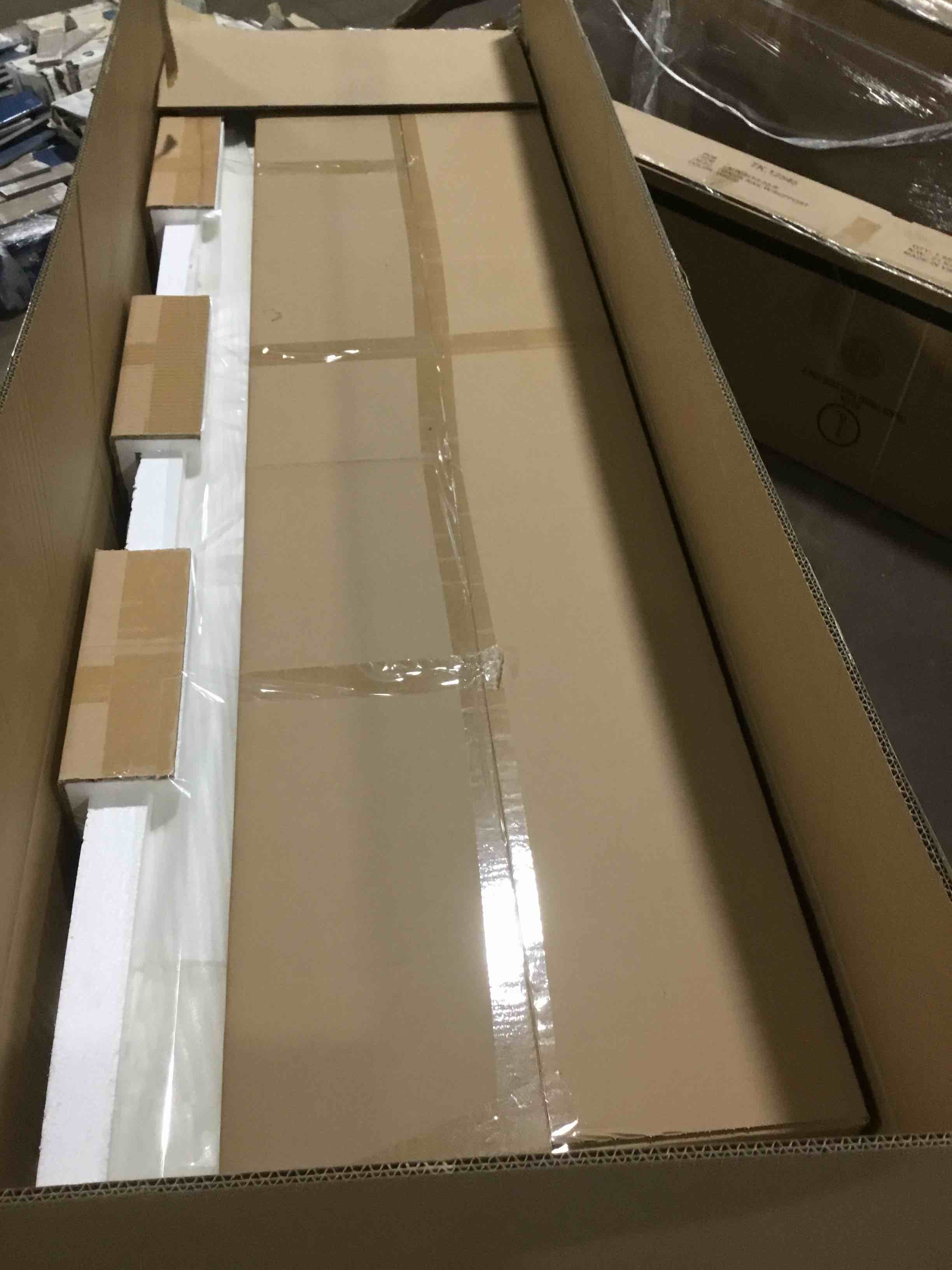 https://s3.amazonaws.com/lotting-images-prod/bidfta/YEL4830389_1694178363190.jpeg