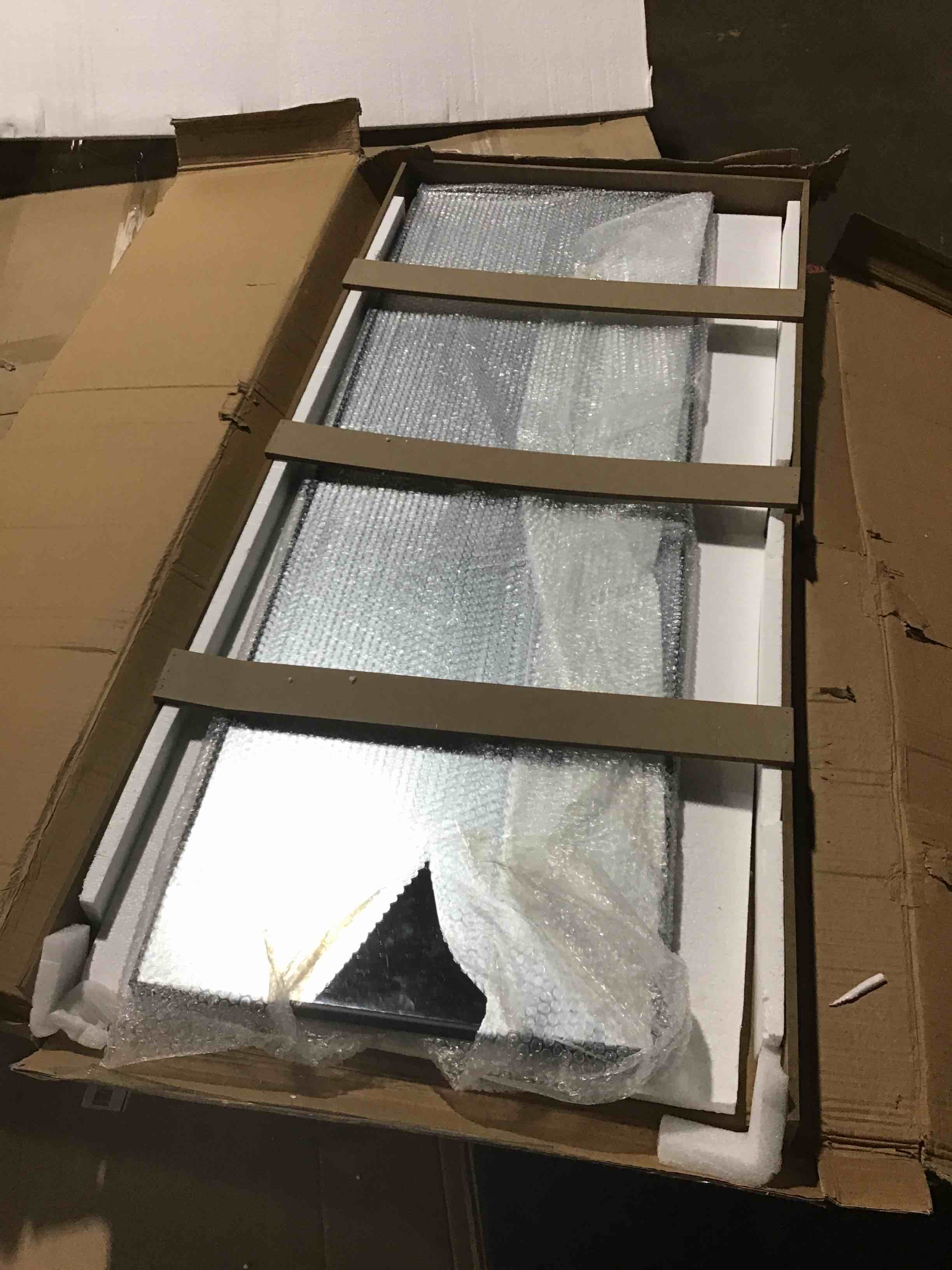 https://s3.amazonaws.com/lotting-images-prod/bidfta/YEL4830736_1691524793921.jpeg