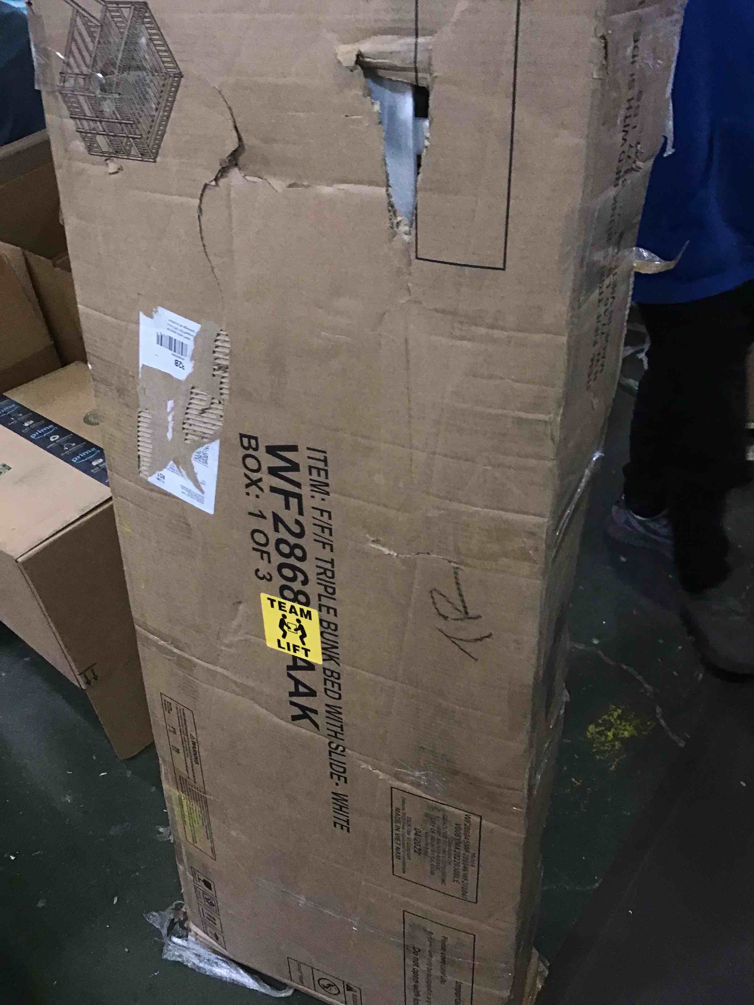https://s3.amazonaws.com/lotting-images-prod/bidfta/YEL4834196_1683224989552.jpeg