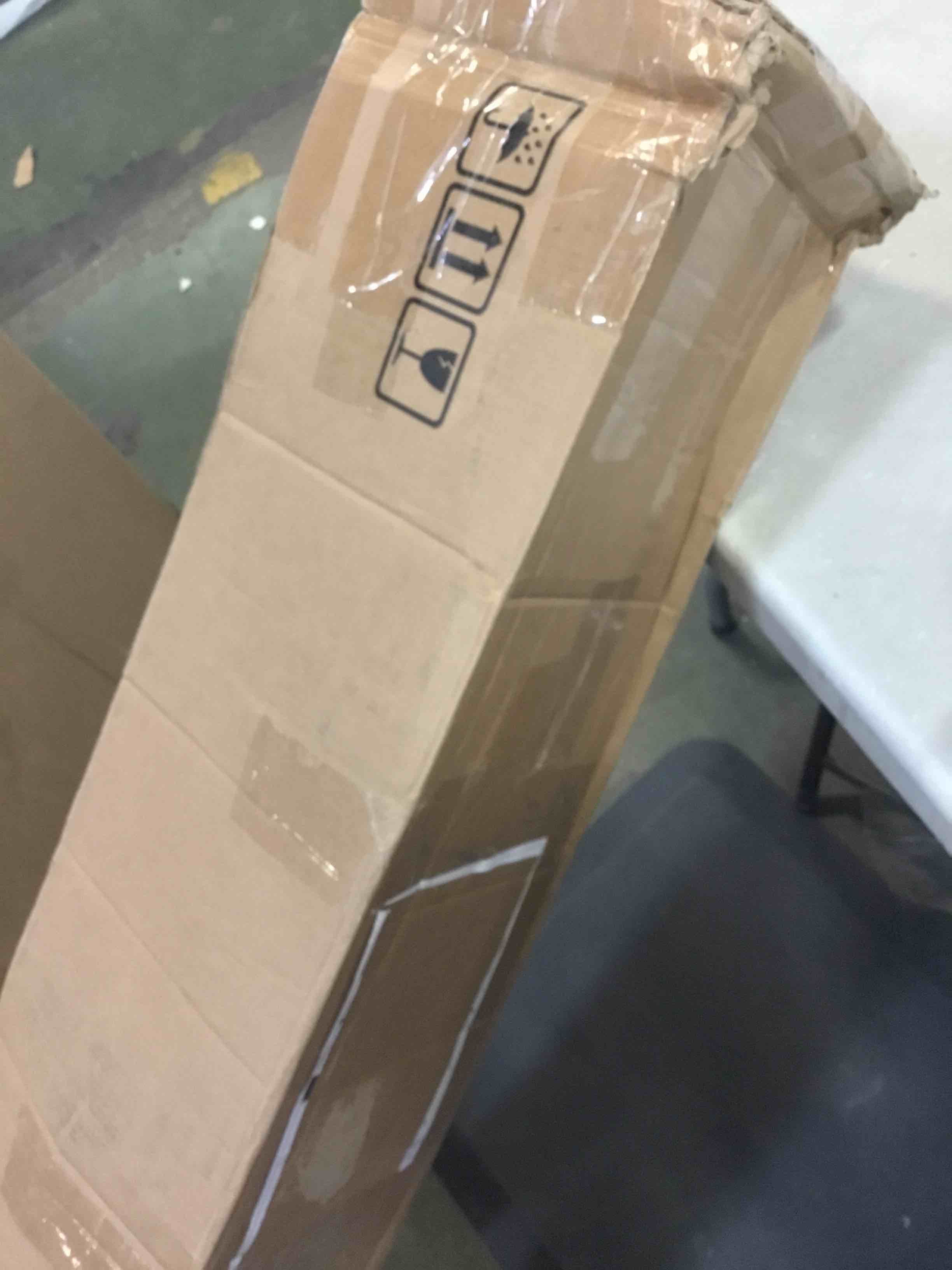 https://s3.amazonaws.com/lotting-images-prod/bidfta/YEL4842965_1683230246969.jpeg