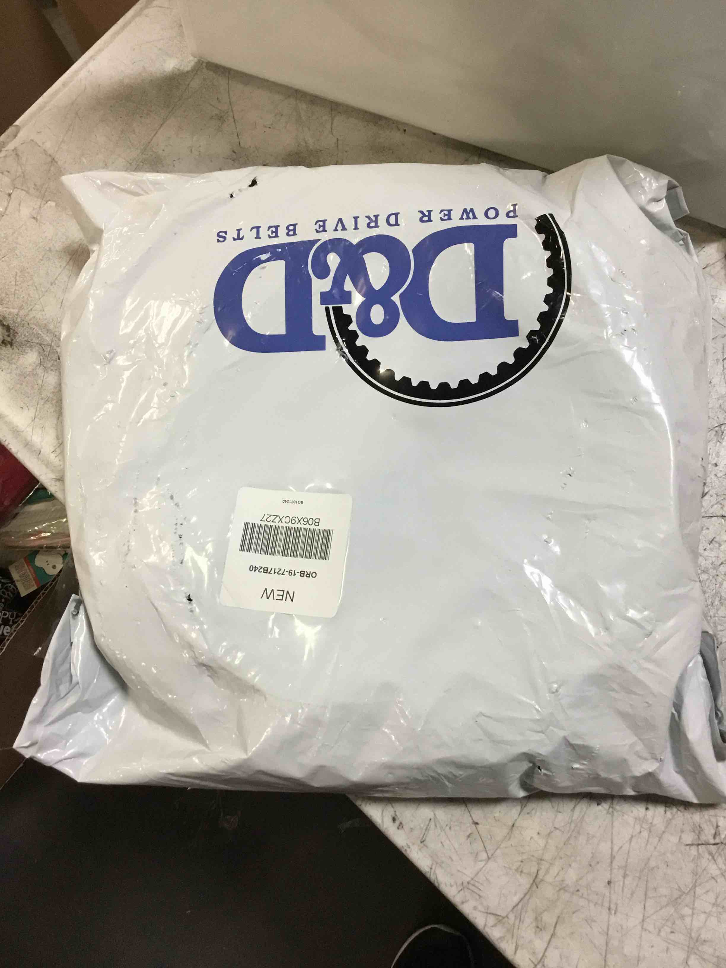 https://s3.amazonaws.com/lotting-images-prod/bidfta/YEL4860812_1683988135373.jpeg
