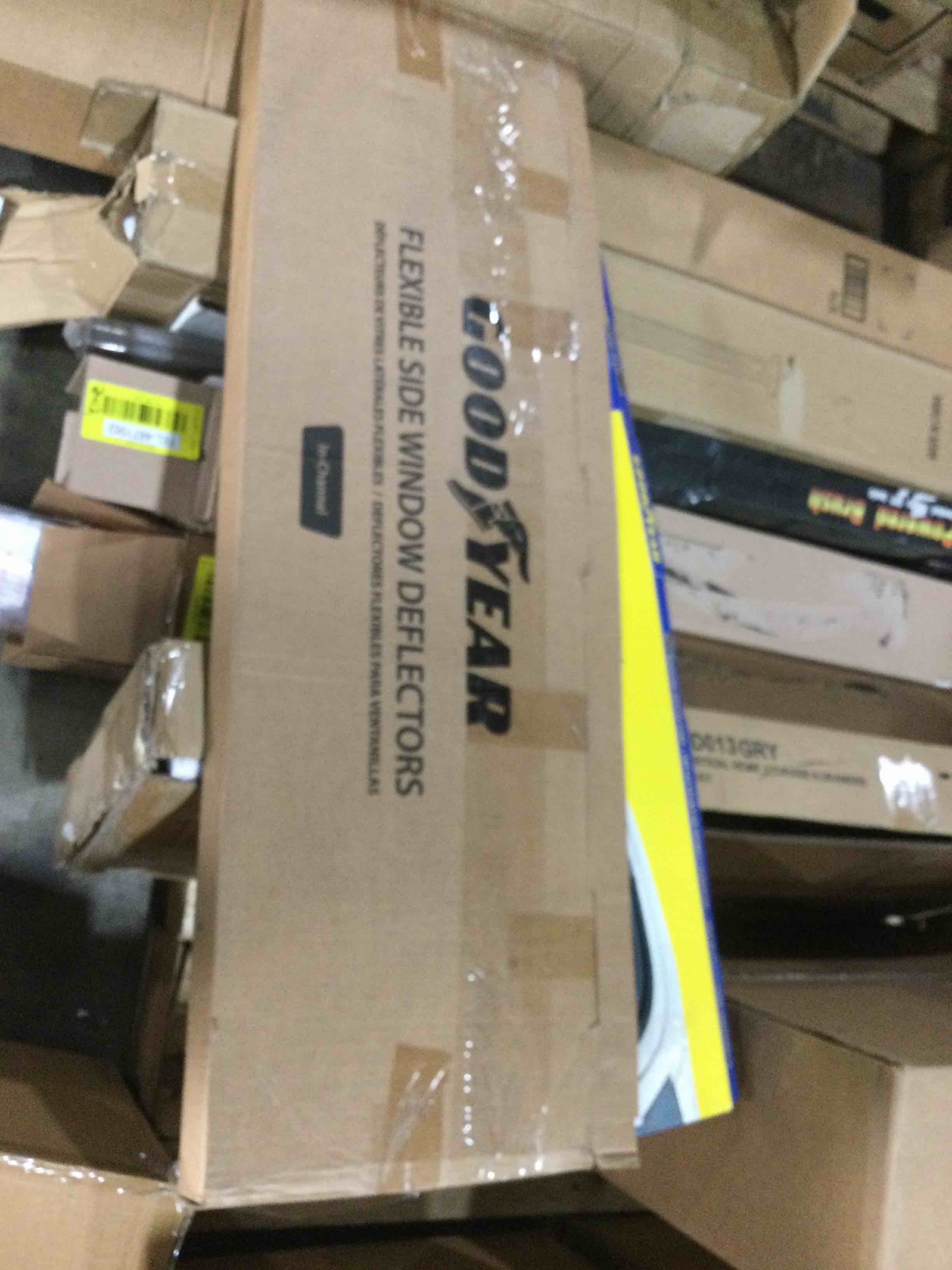 https://s3.amazonaws.com/lotting-images-prod/bidfta/YEL4871560_1685709686184.jpeg
