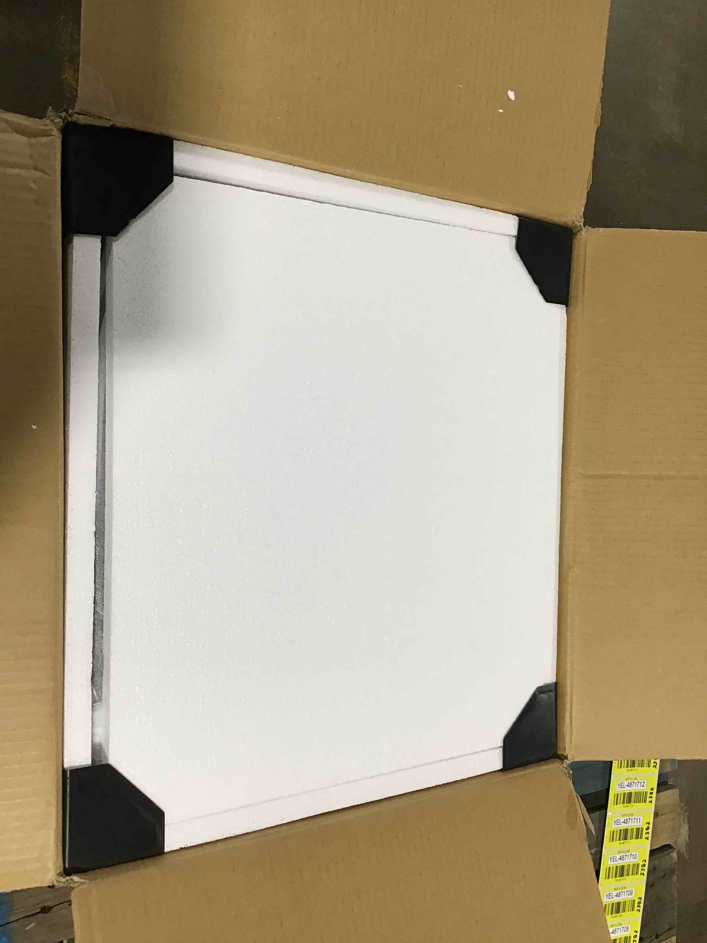 https://s3.amazonaws.com/lotting-images-prod/bidfta/YEL4871706_1685132233034.jpeg