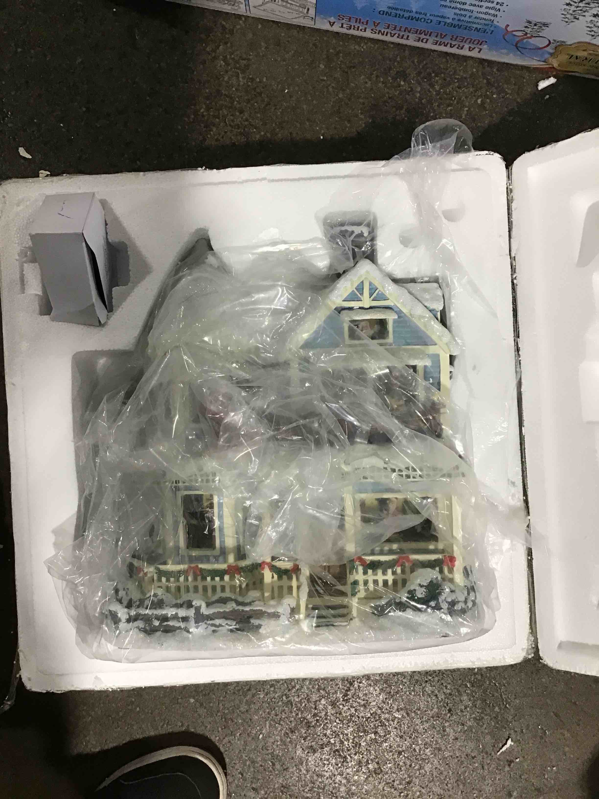 https://s3.amazonaws.com/lotting-images-prod/bidfta/YEL4876976_1685720886055.jpeg
