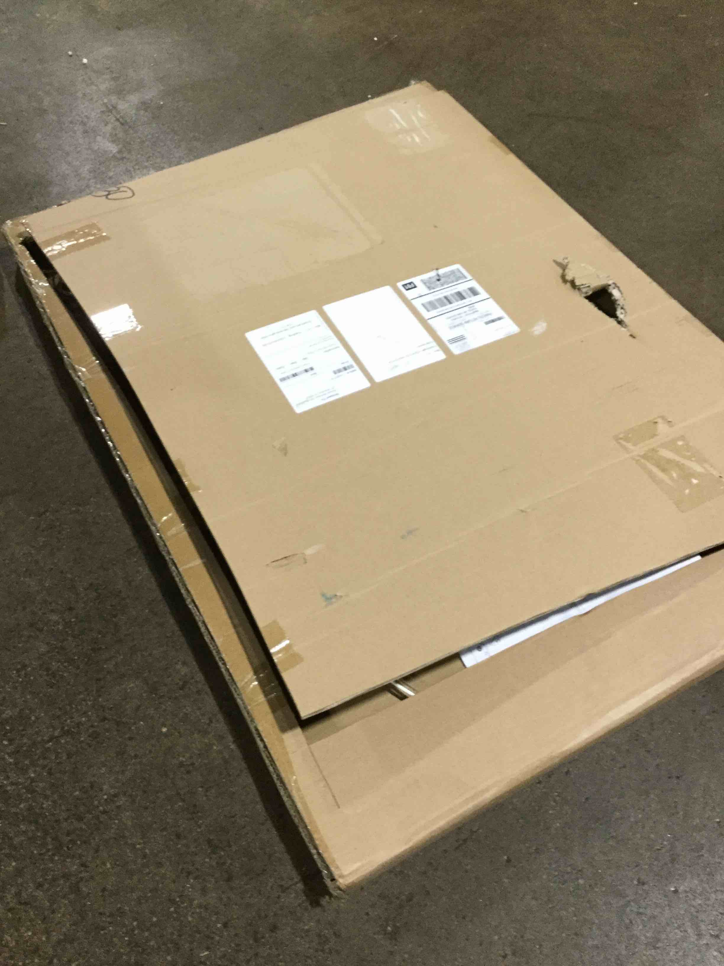 https://s3.amazonaws.com/lotting-images-prod/bidfta/YEL4876987_1685649790566.jpeg