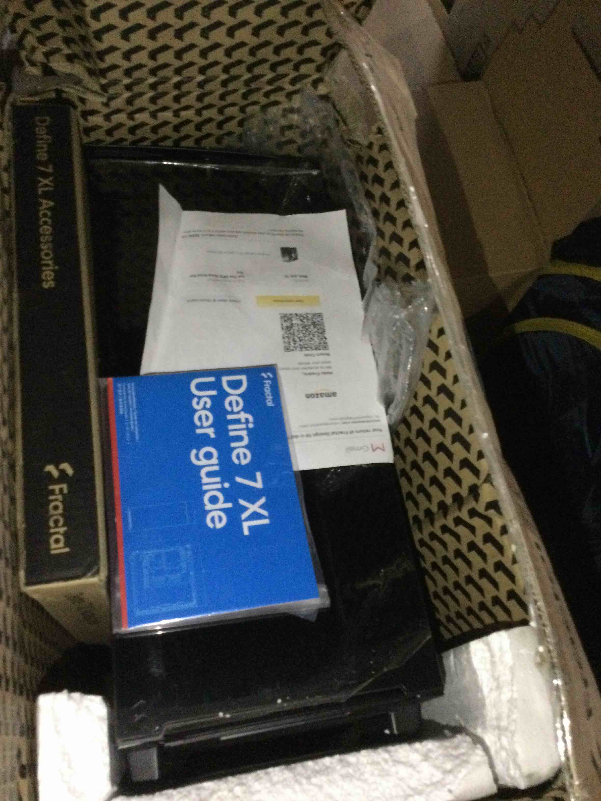 https://s3.amazonaws.com/lotting-images-prod/bidfta/YEL4879533_1684424299582.jpeg
